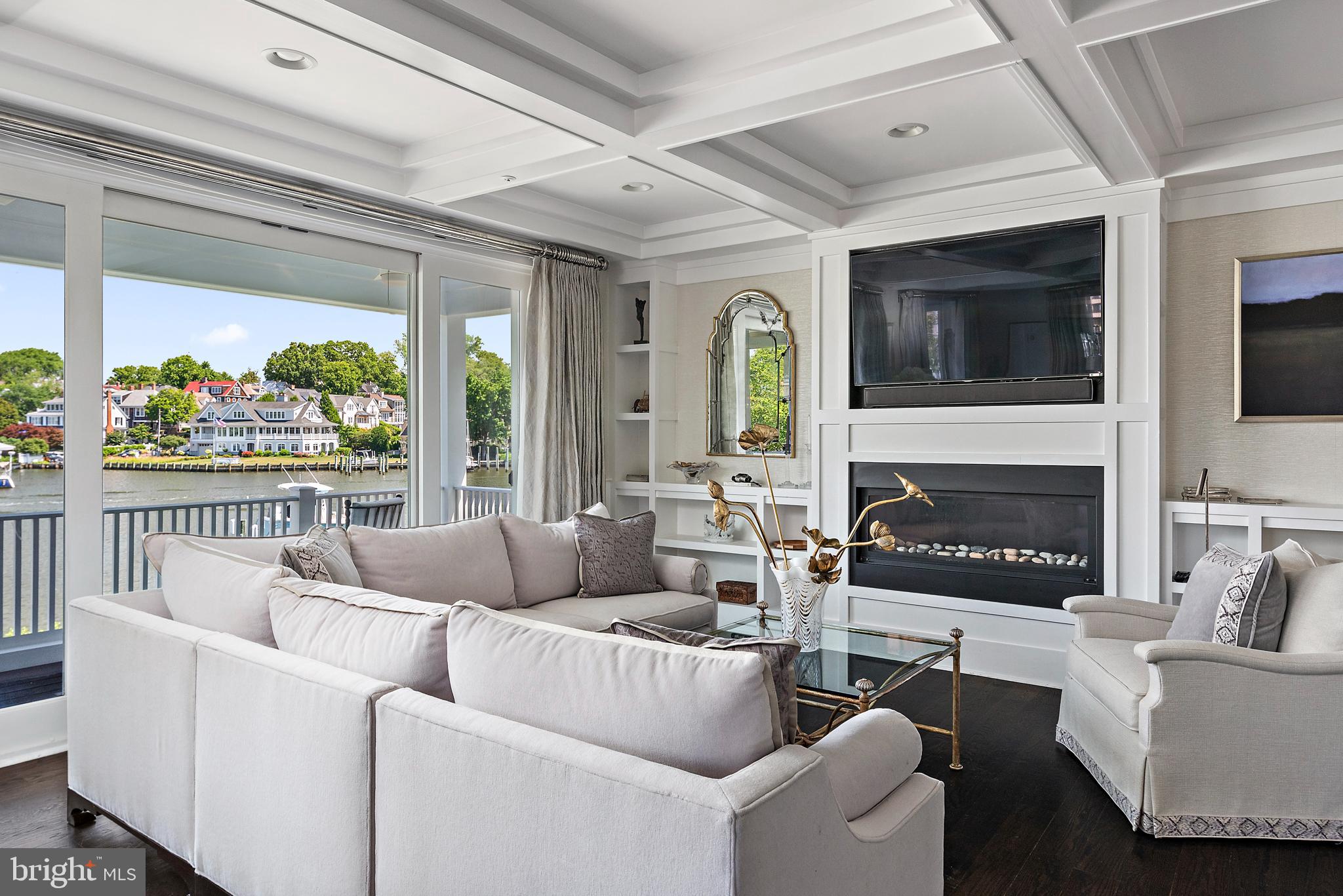 EASTPORT - Residential