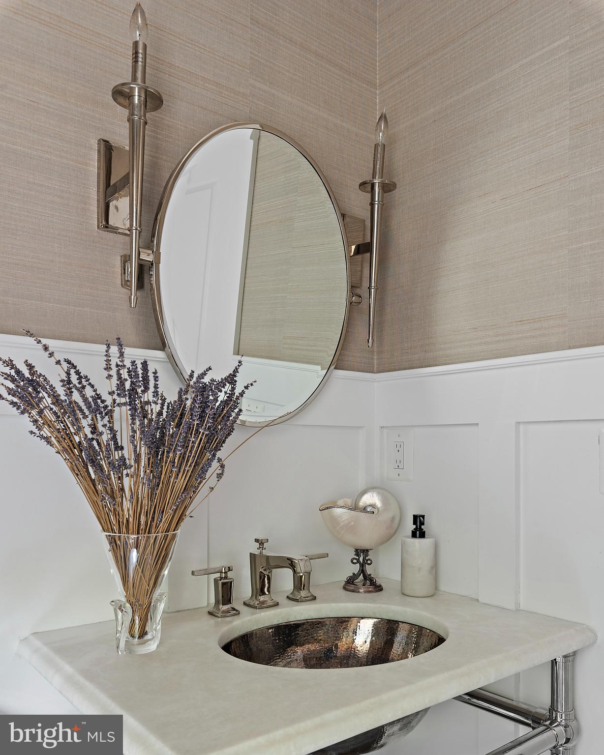 EASTPORT - Residential