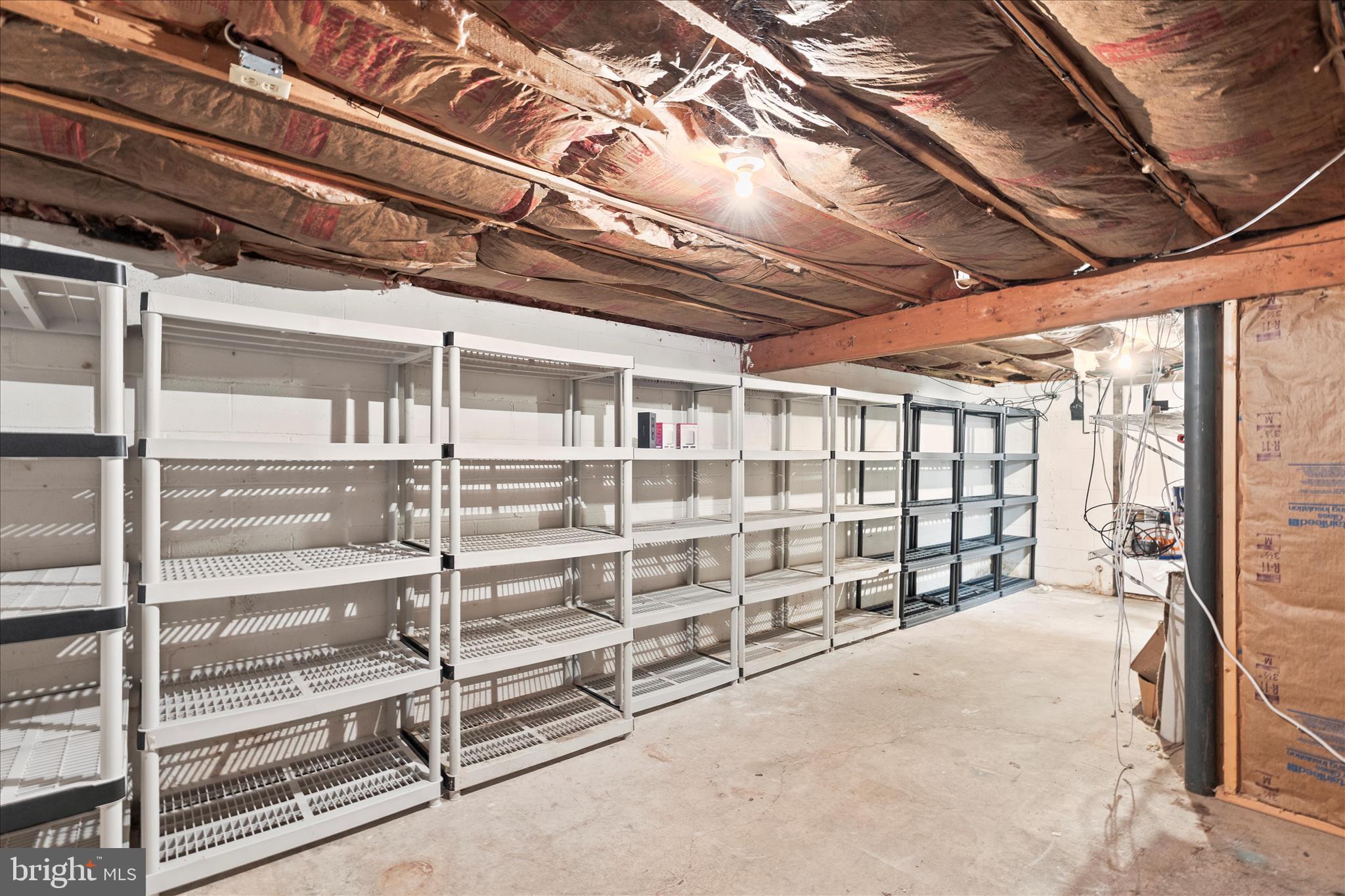 PENN VILLAGE - Residential