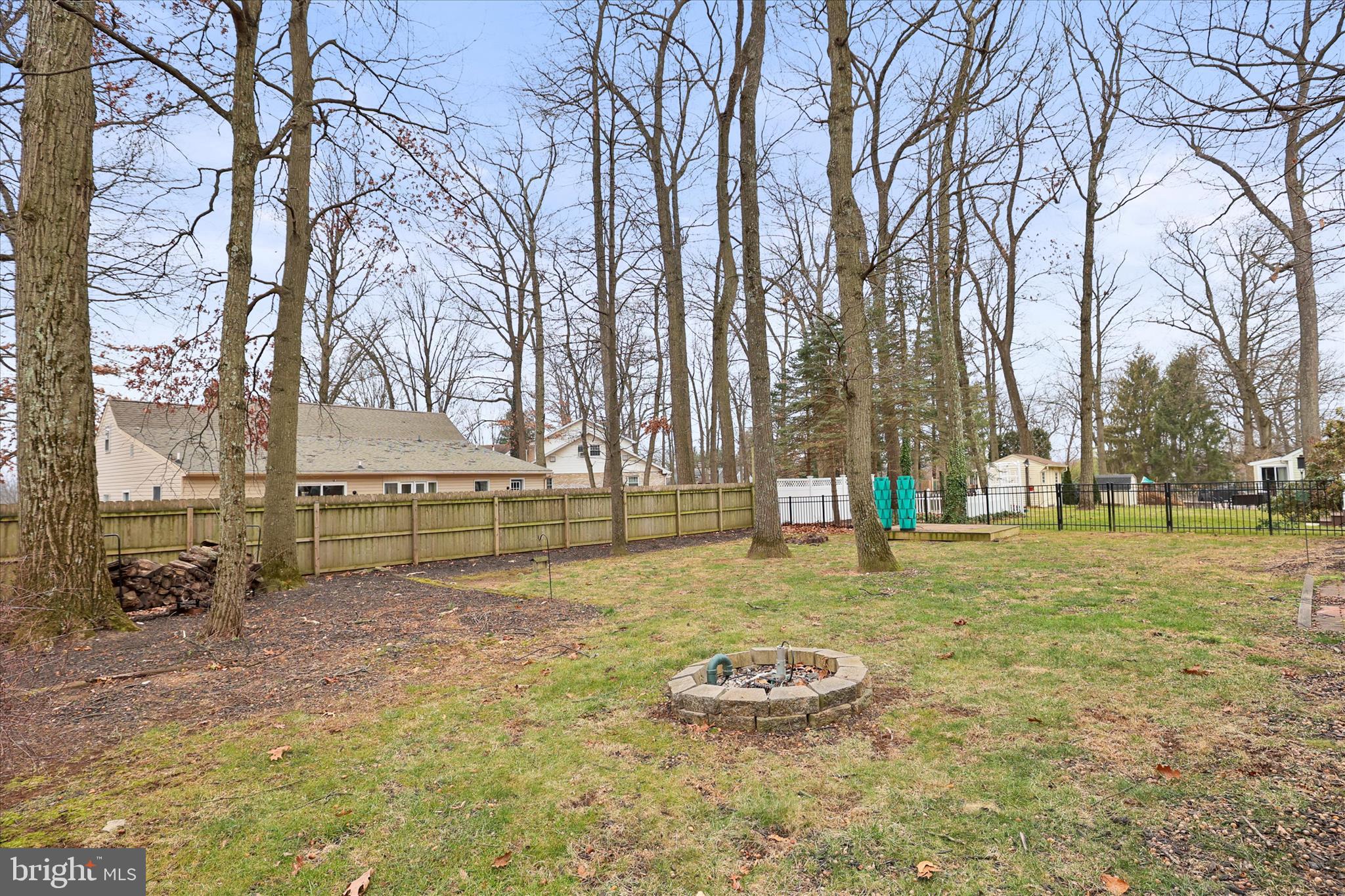 PENN VILLAGE - Residential