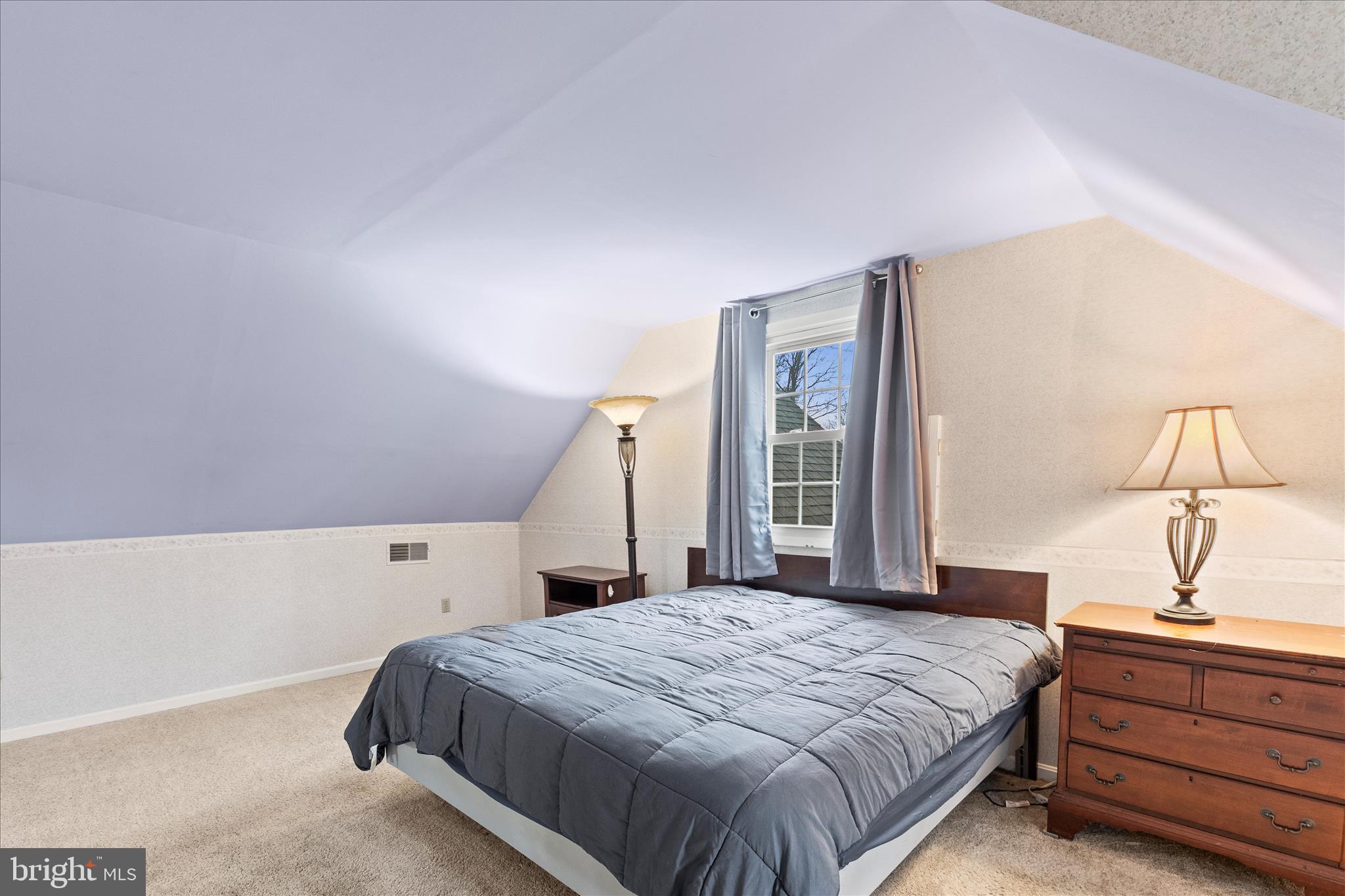 PENN VILLAGE - Residential