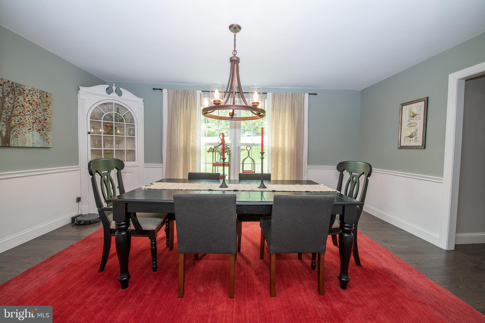 COUNTRYVIEW - Residential