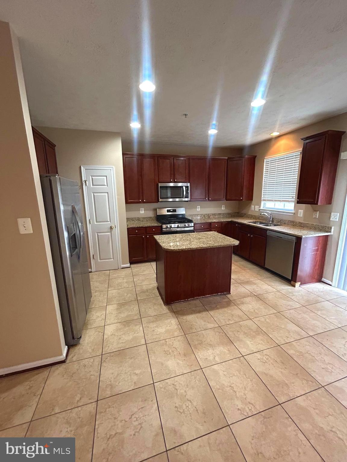 MIRAMAR LANDING - Residential Lease