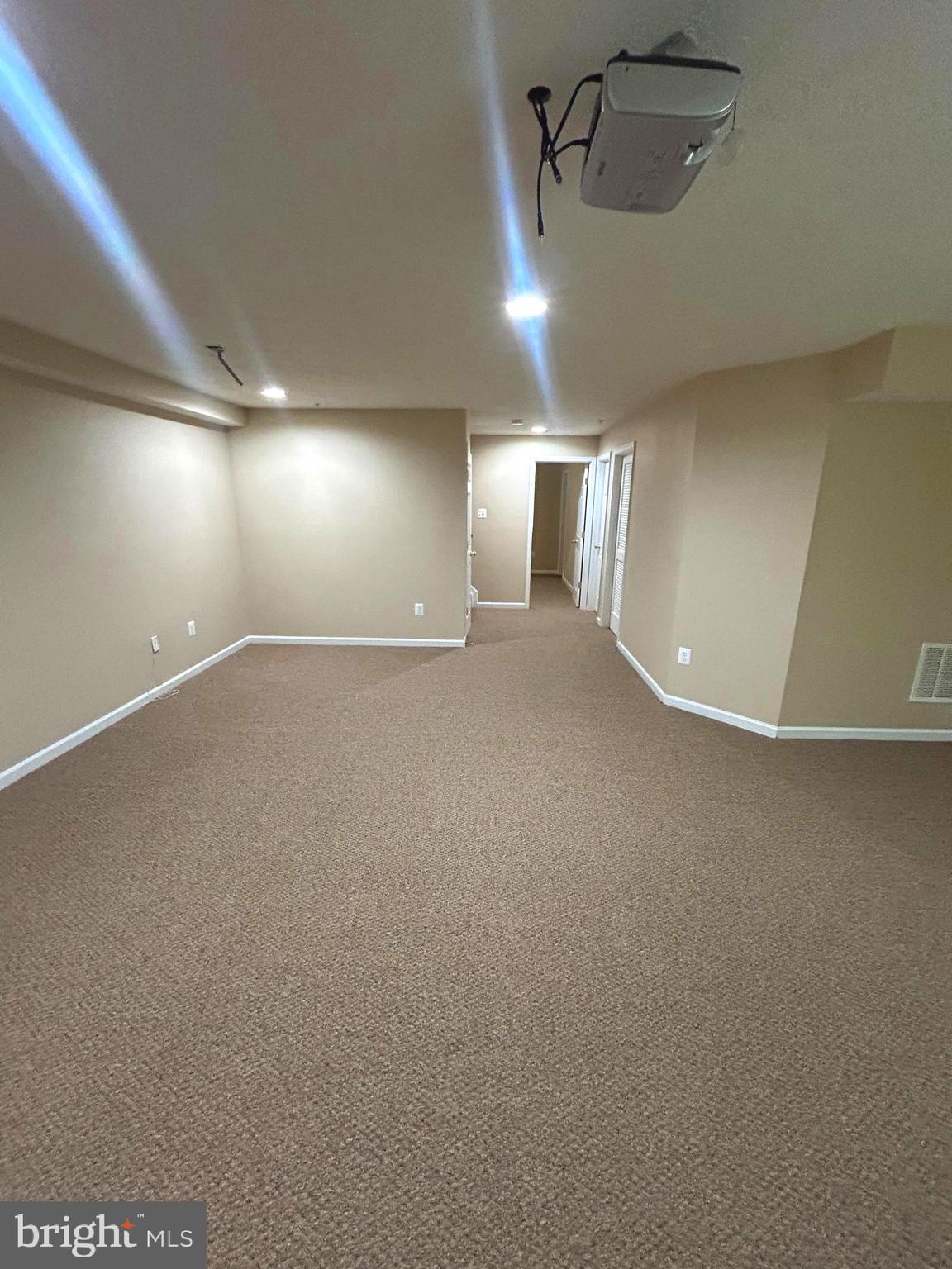 MIRAMAR LANDING - Residential Lease