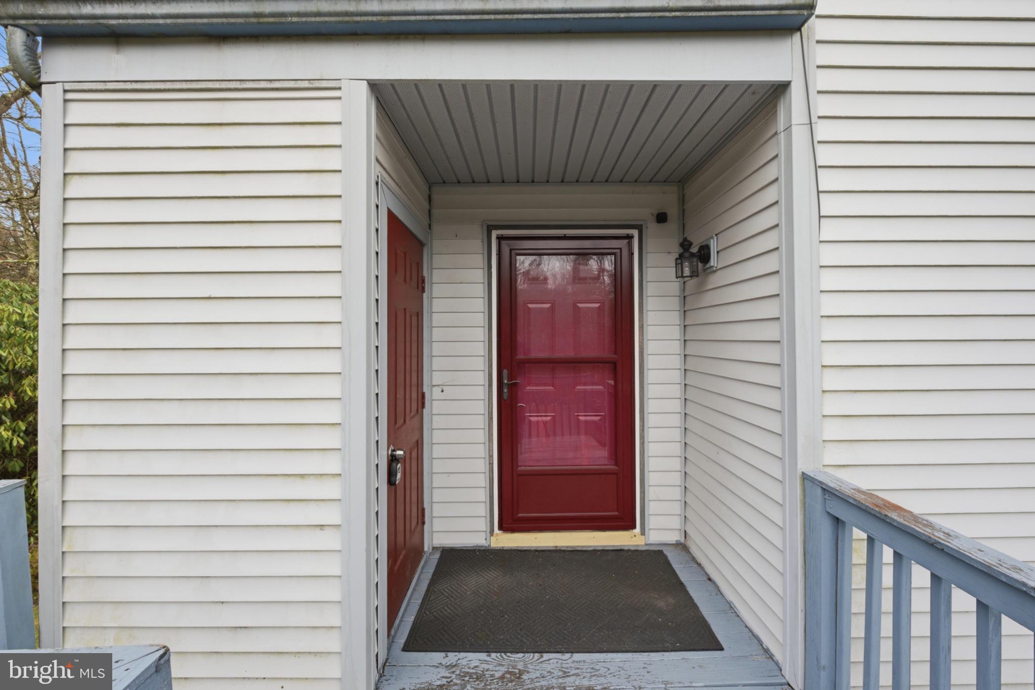 RIDGEWOOD CNTRY ESTS - Residential