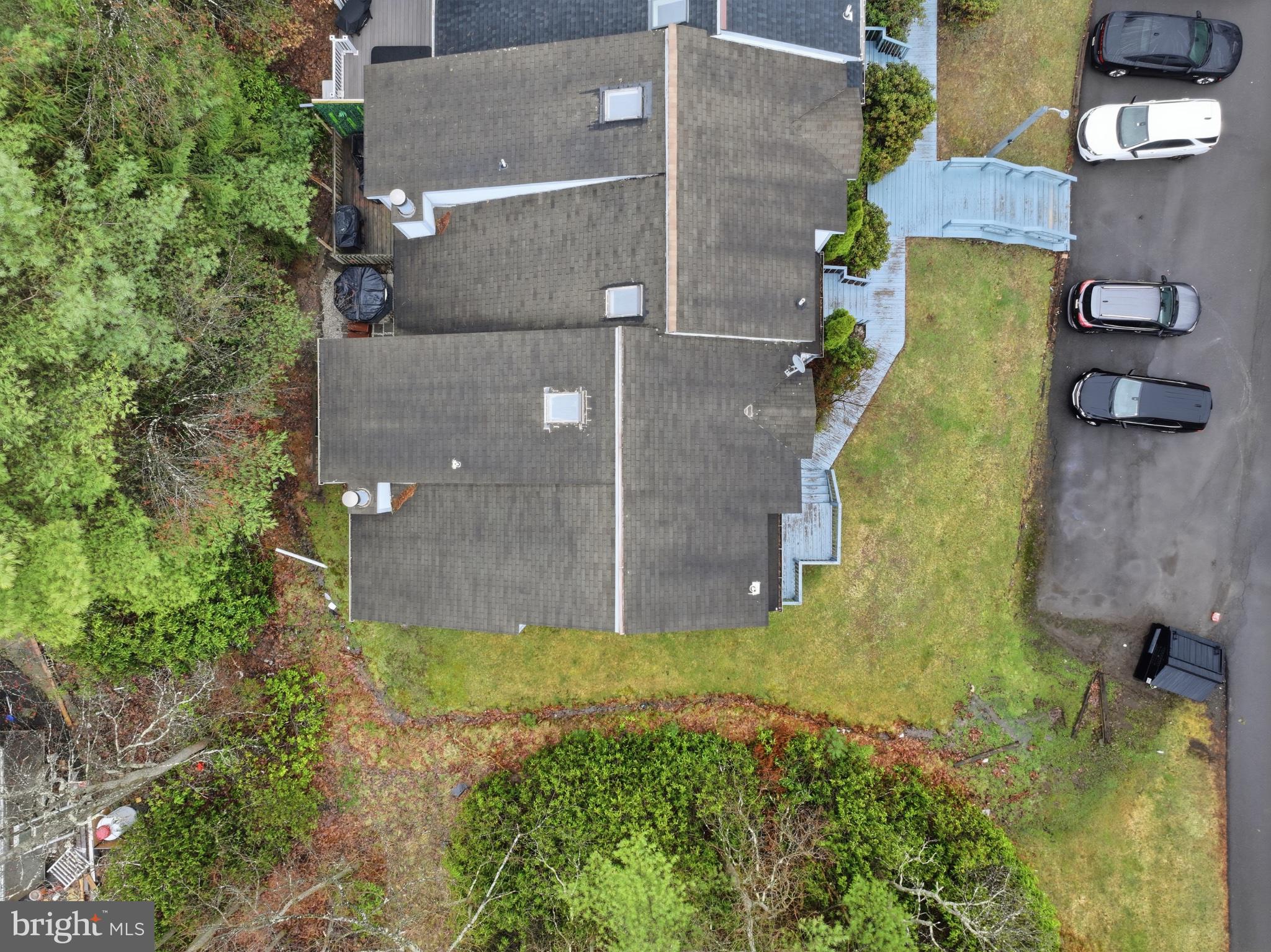 RIDGEWOOD CNTRY ESTS - Residential