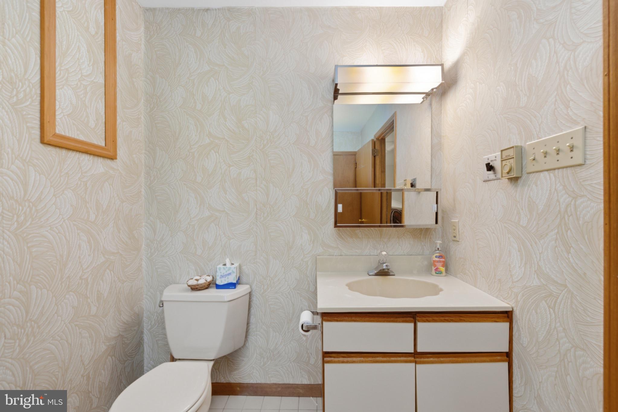 RIDGEWOOD CNTRY ESTS - Residential