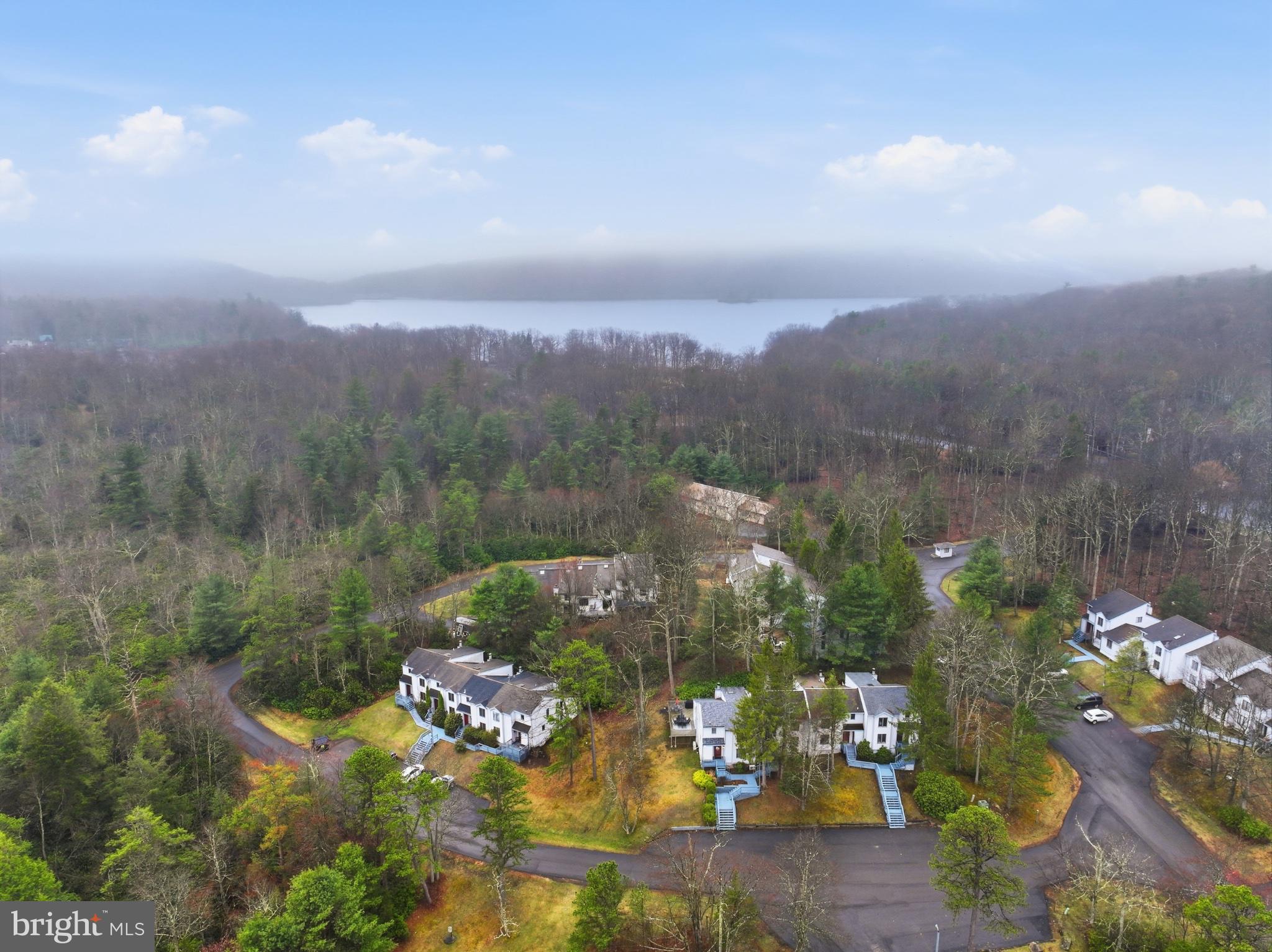 RIDGEWOOD CNTRY ESTS - Residential