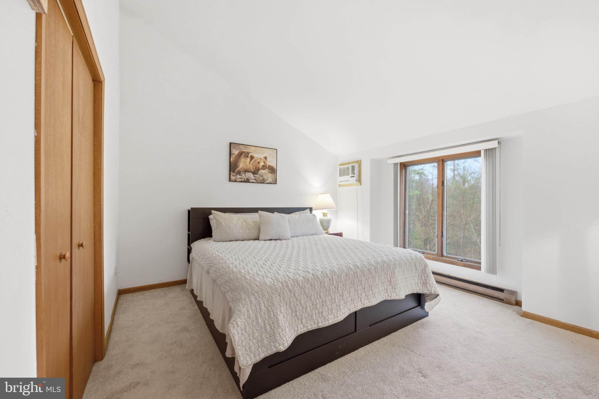 RIDGEWOOD CNTRY ESTS - Residential