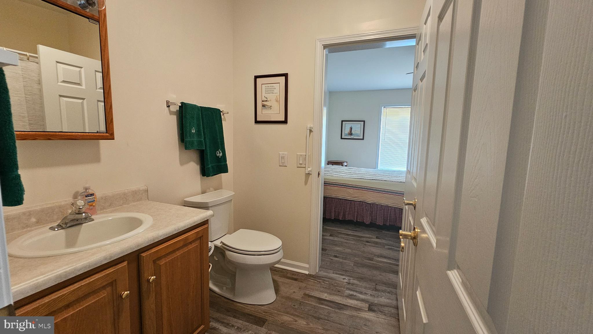 HYDE PARK - Residential