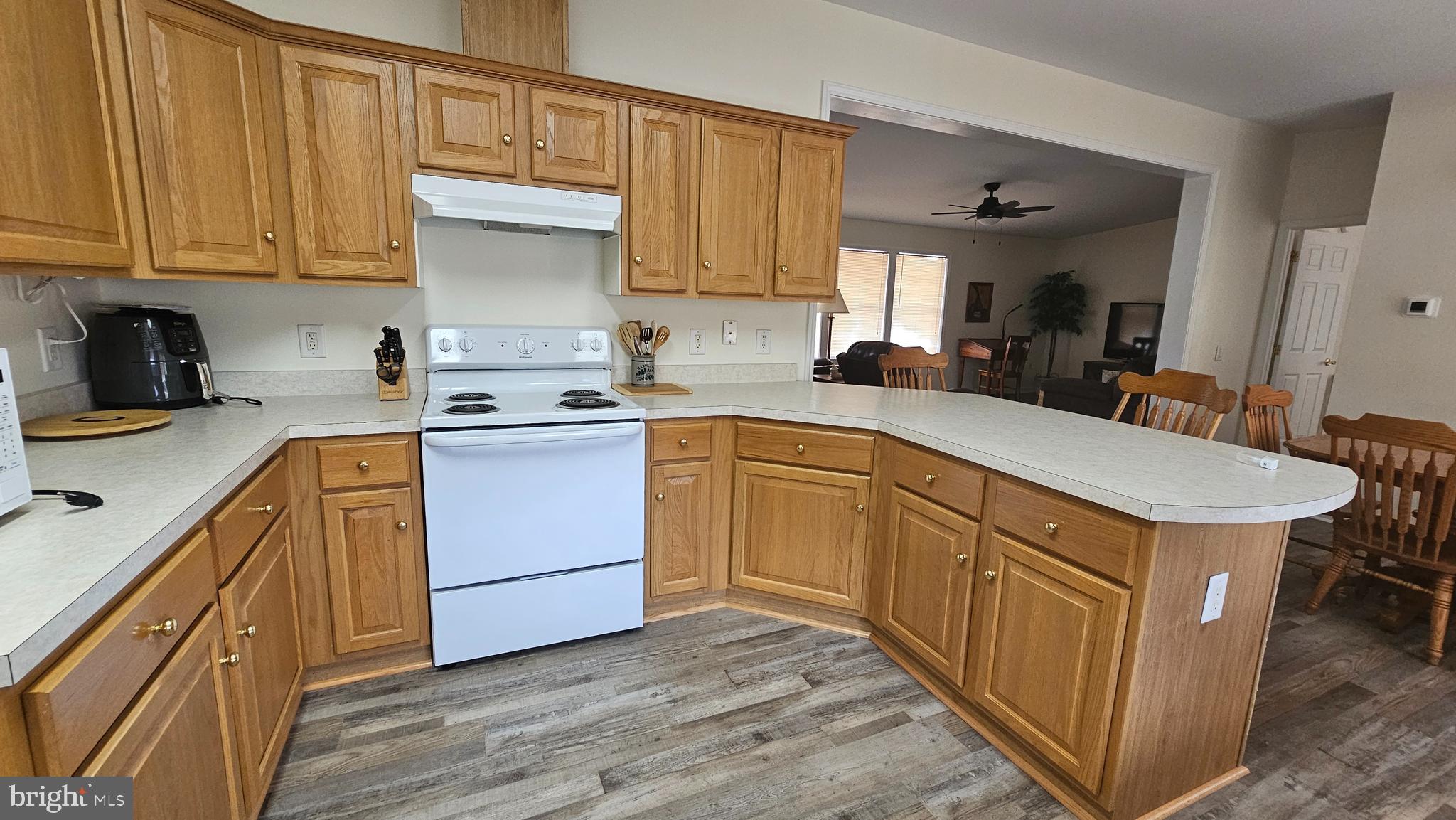 HYDE PARK - Residential