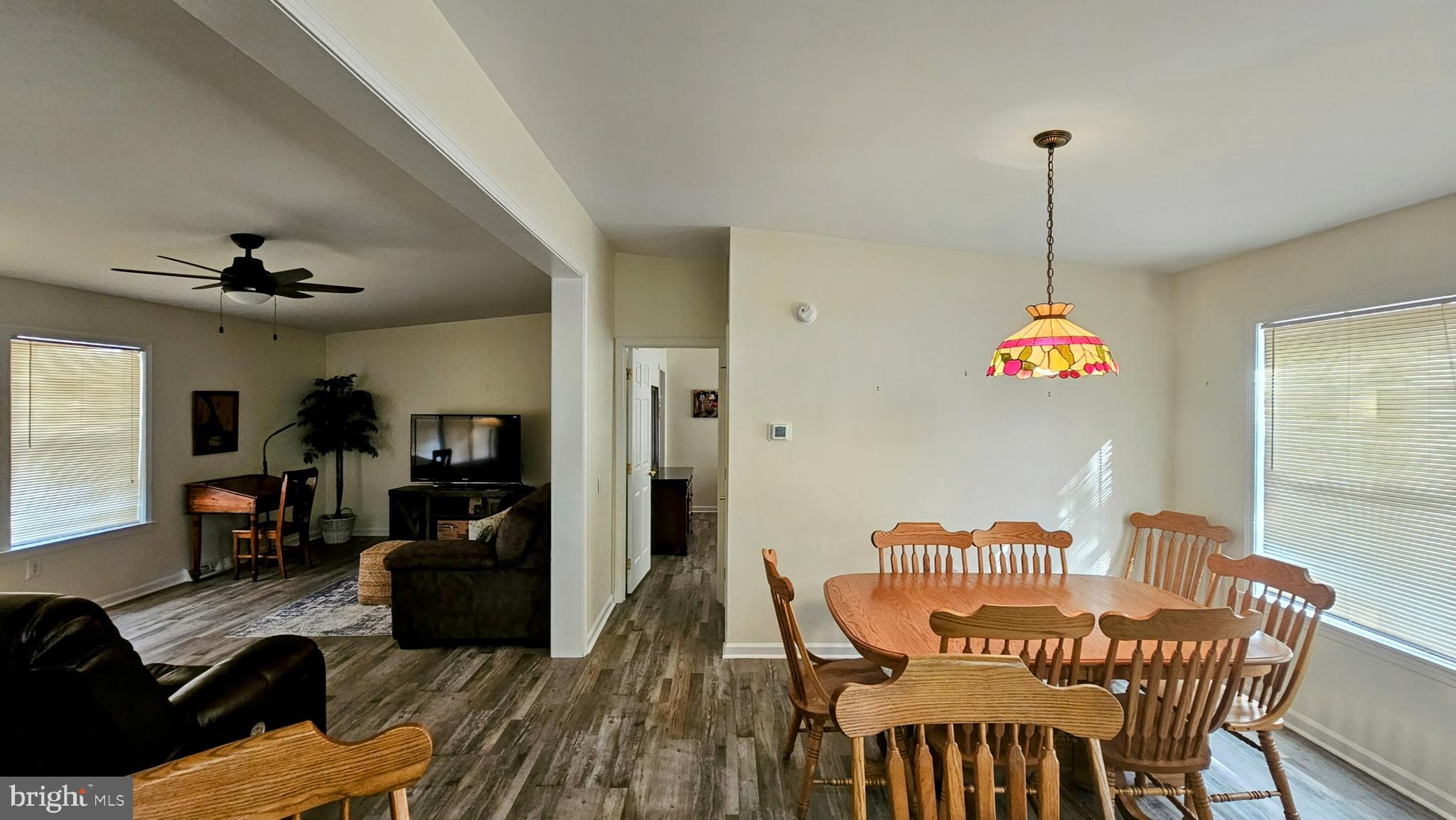 HYDE PARK - Residential