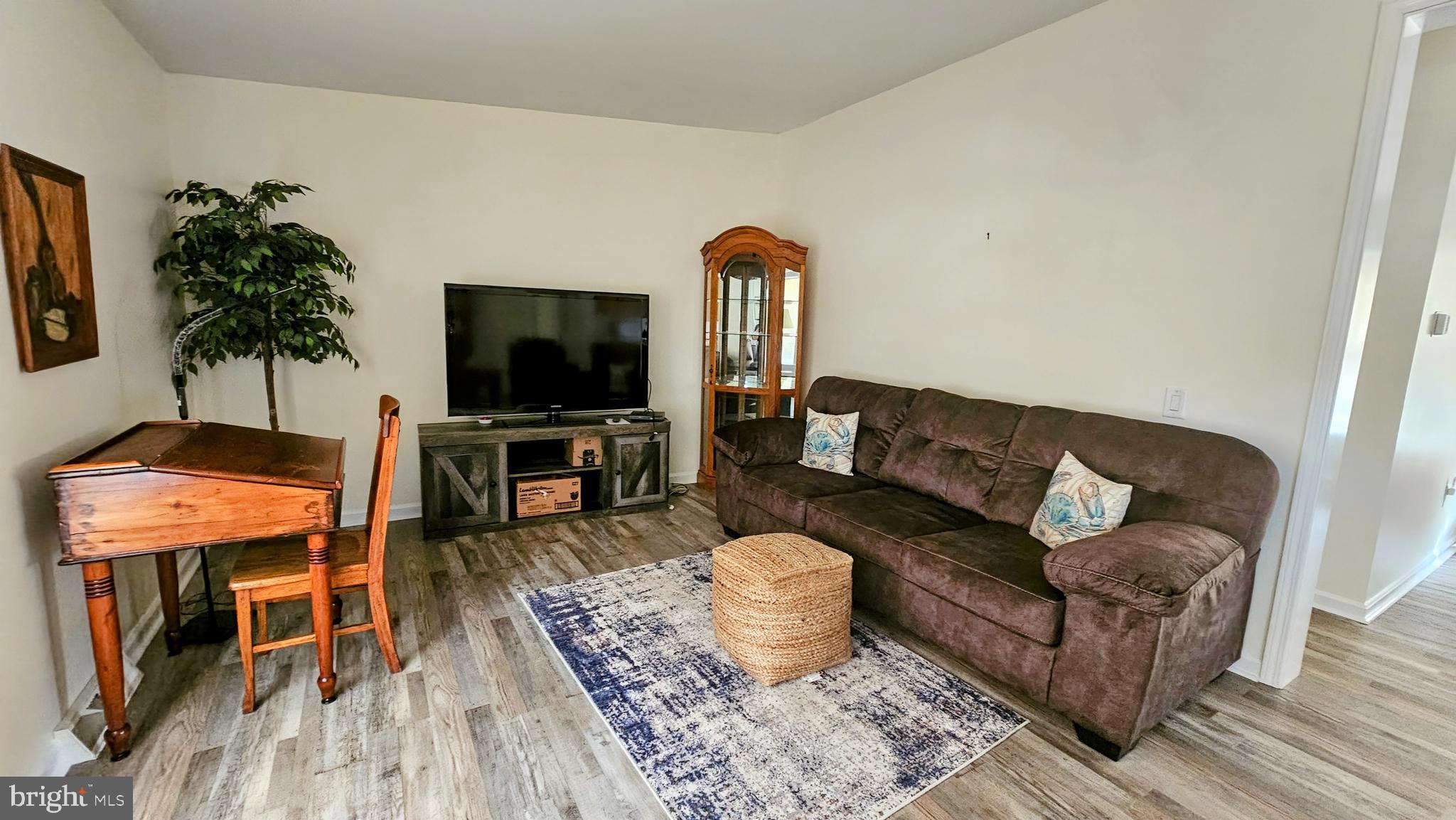 HYDE PARK - Residential