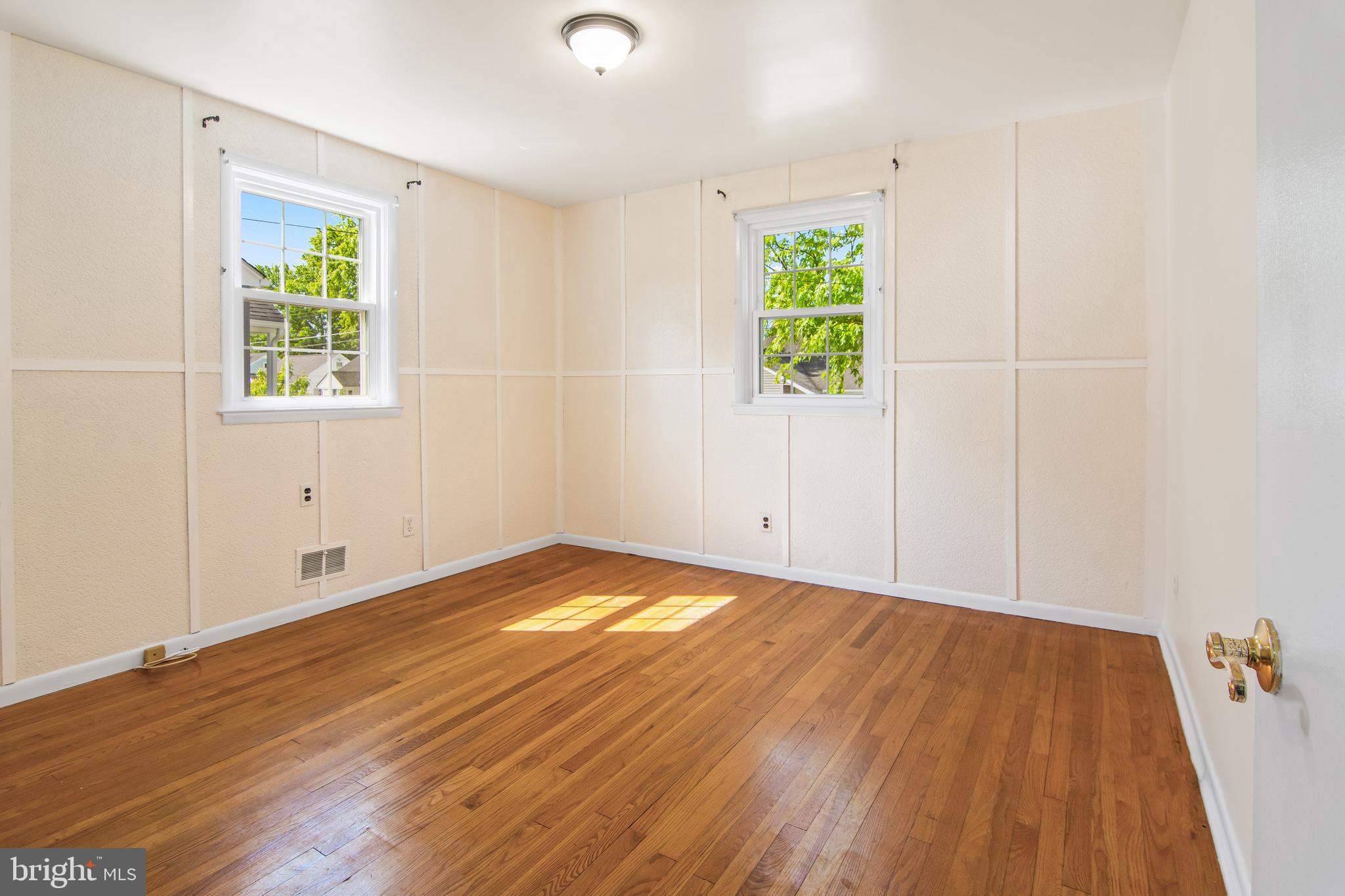 PARKVILLE - Residential