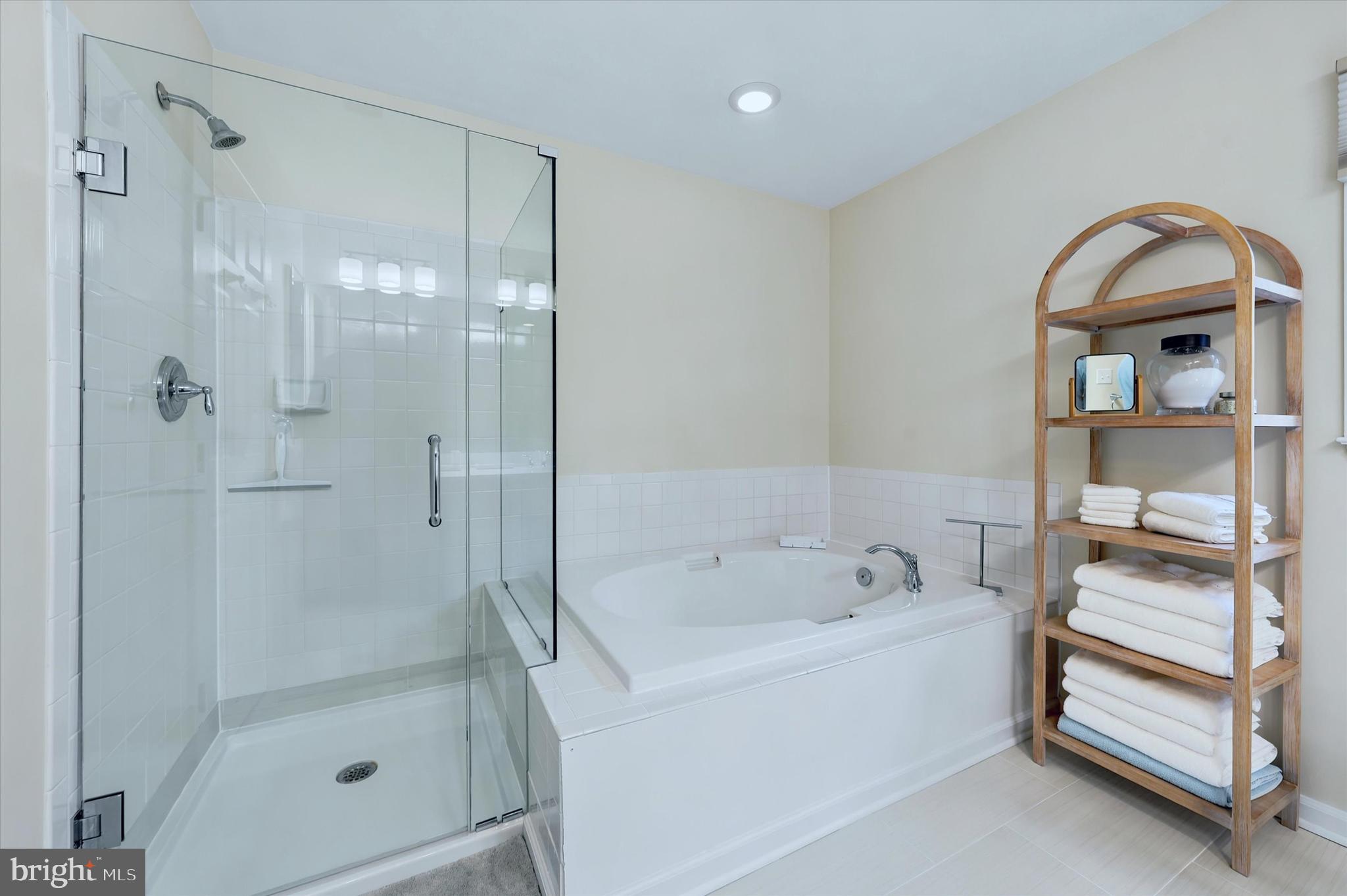BALMORAL - Residential