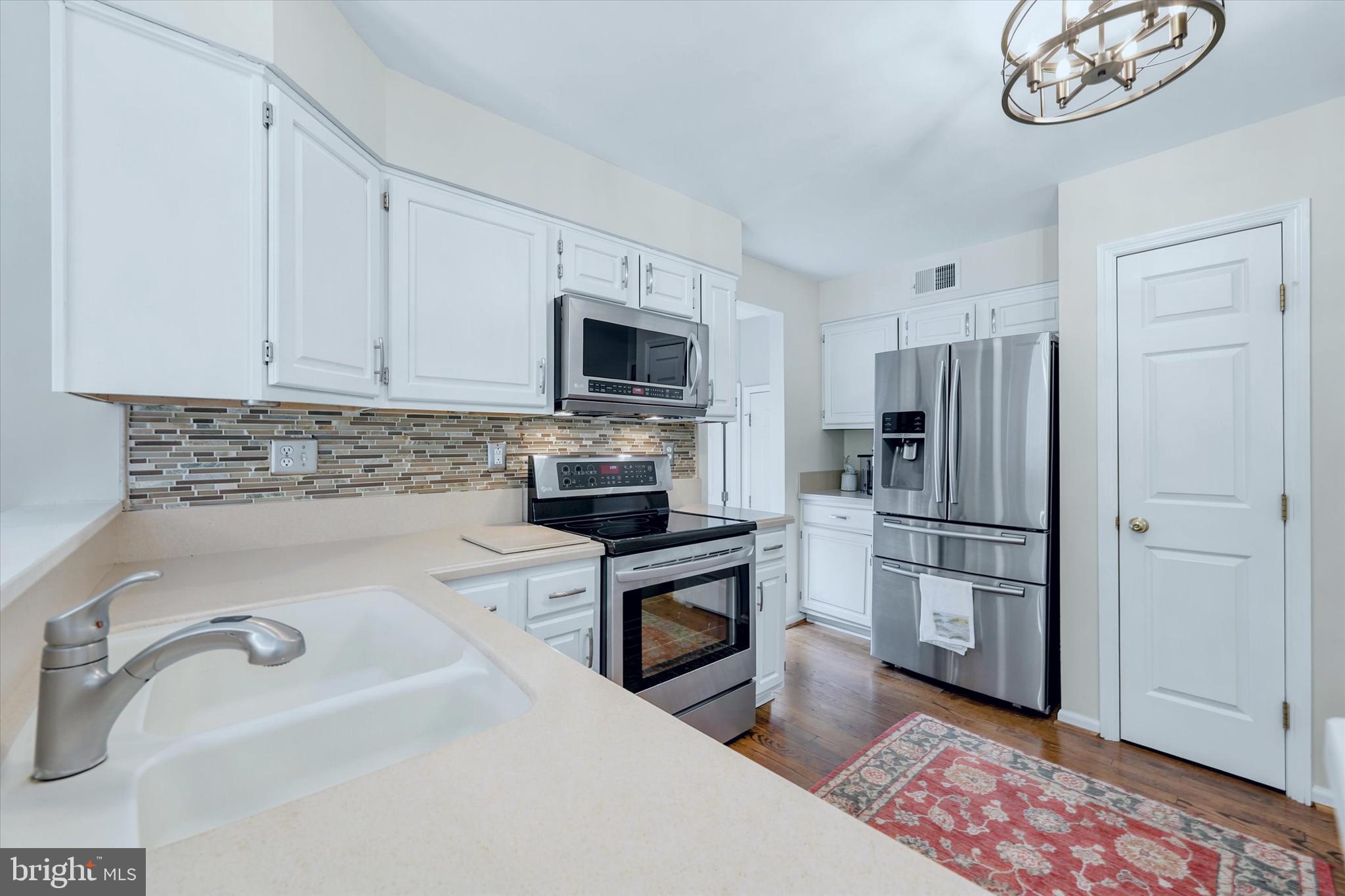 BALMORAL - Residential