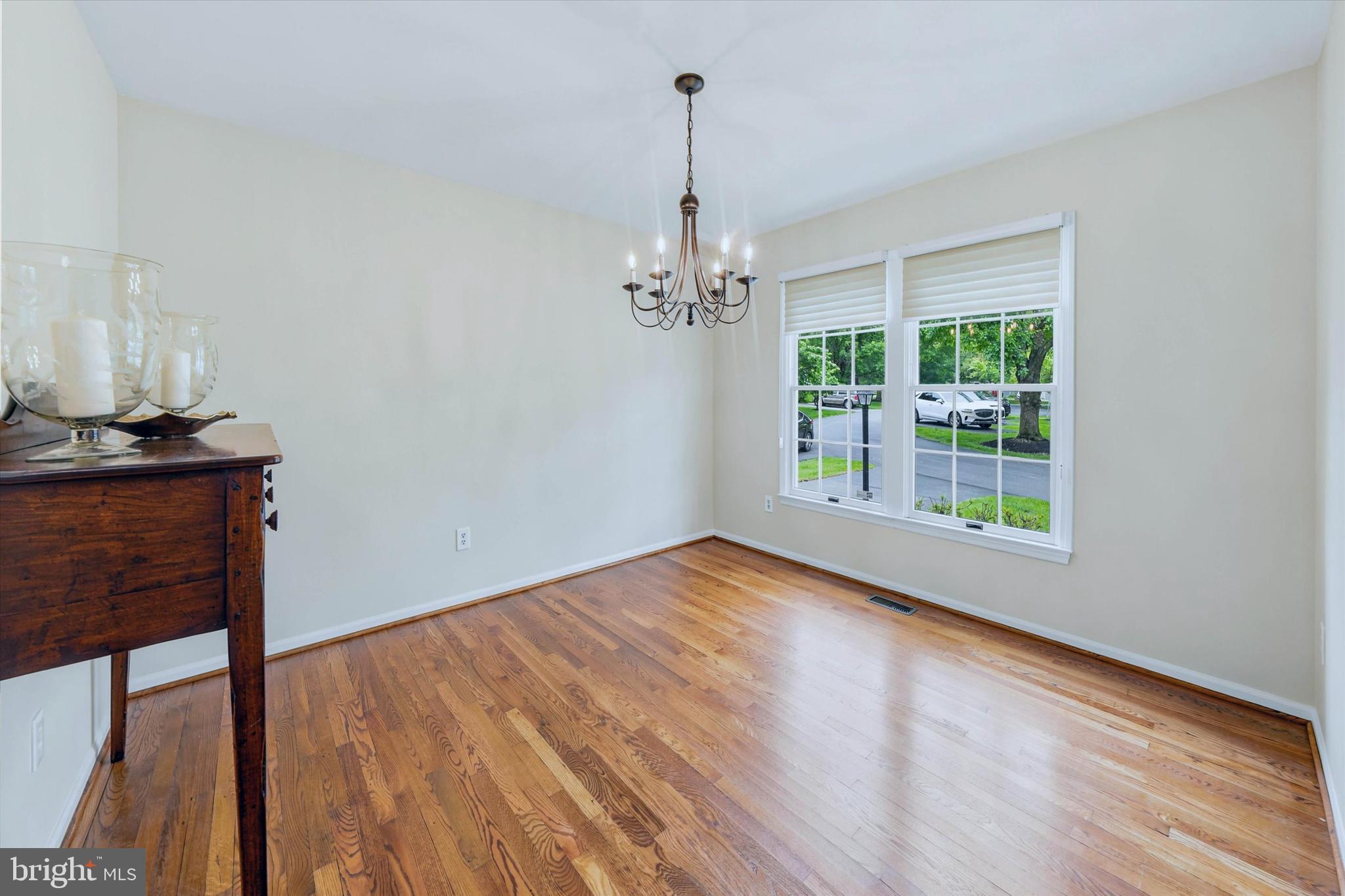 BALMORAL - Residential