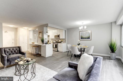 Photo of 4515 Willard Avenue #615S, CHEVY CHASE, MD 20815 (MLS # MDMC2259674)