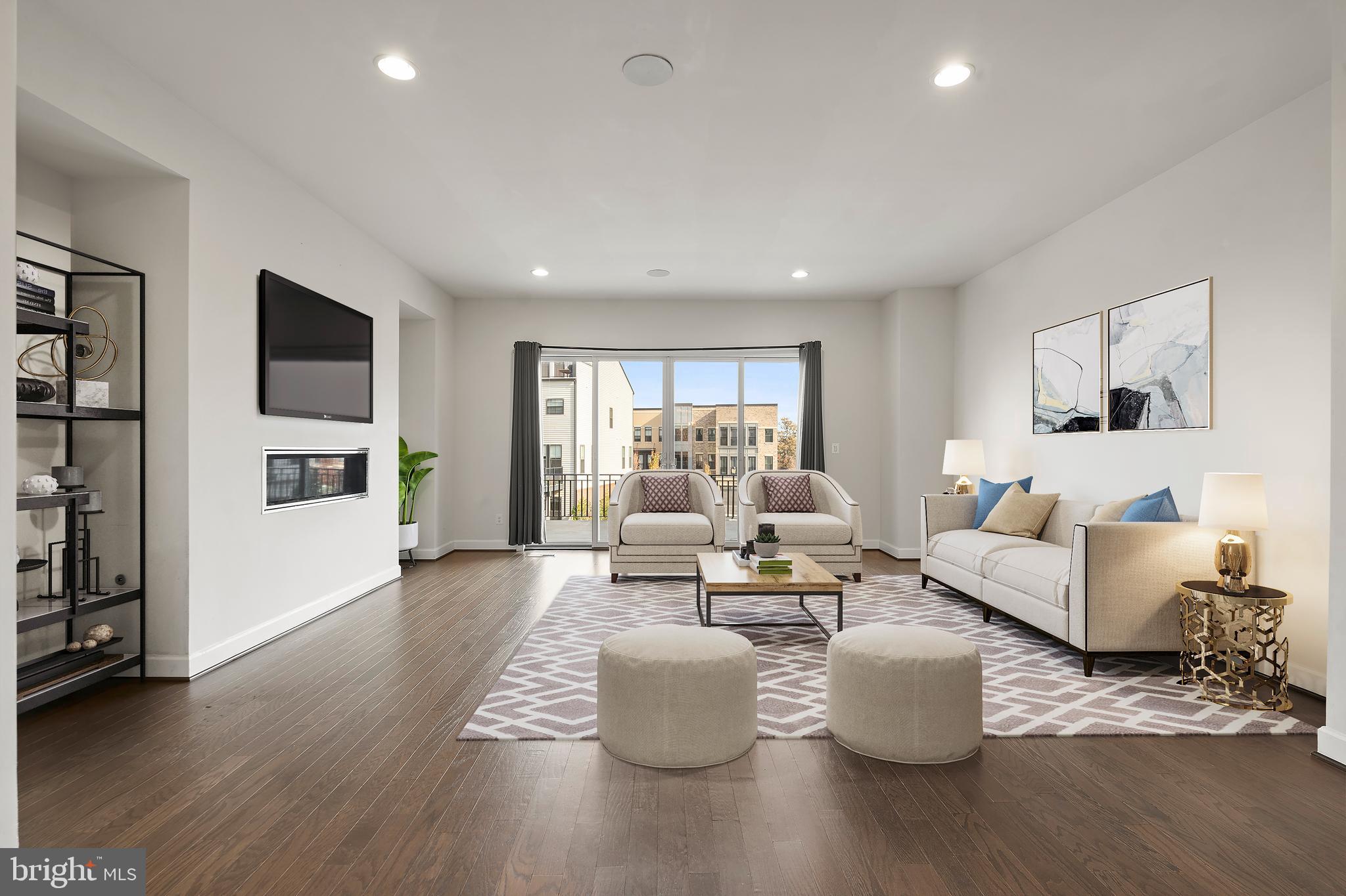 BRAMBLETON TOWN CENTER - Residential