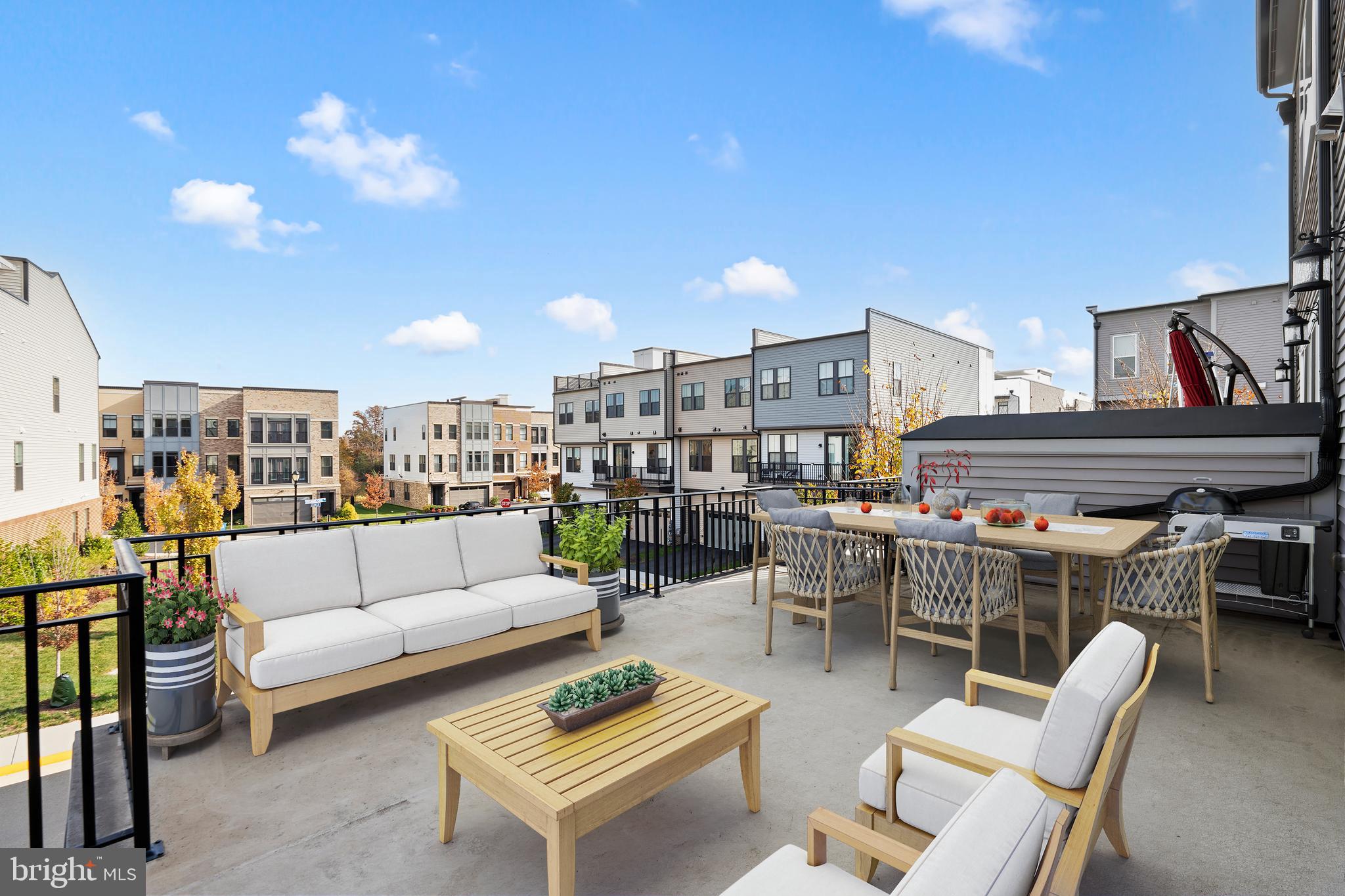 BRAMBLETON TOWN CENTER - Residential