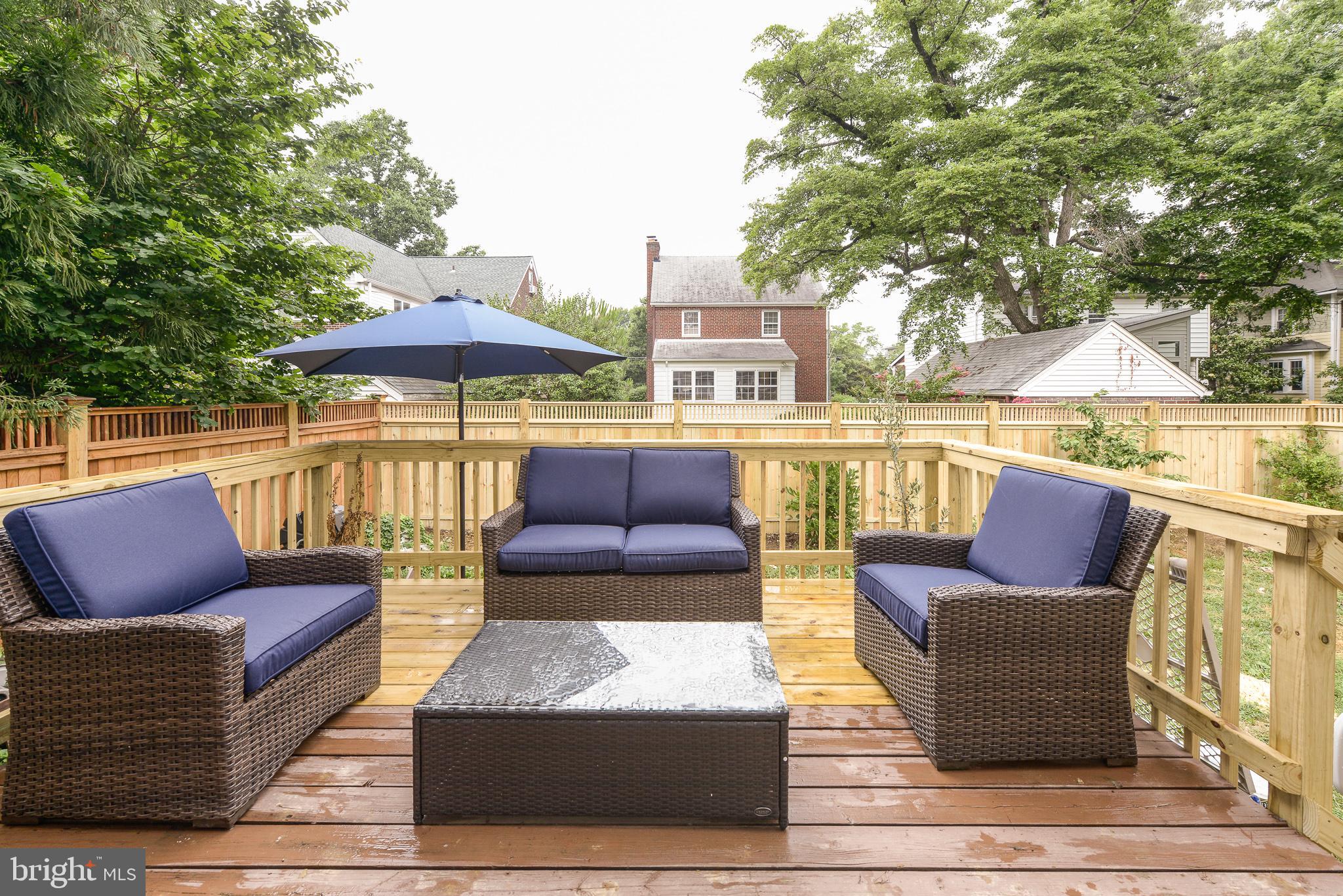 LYON PARK - Residential Lease