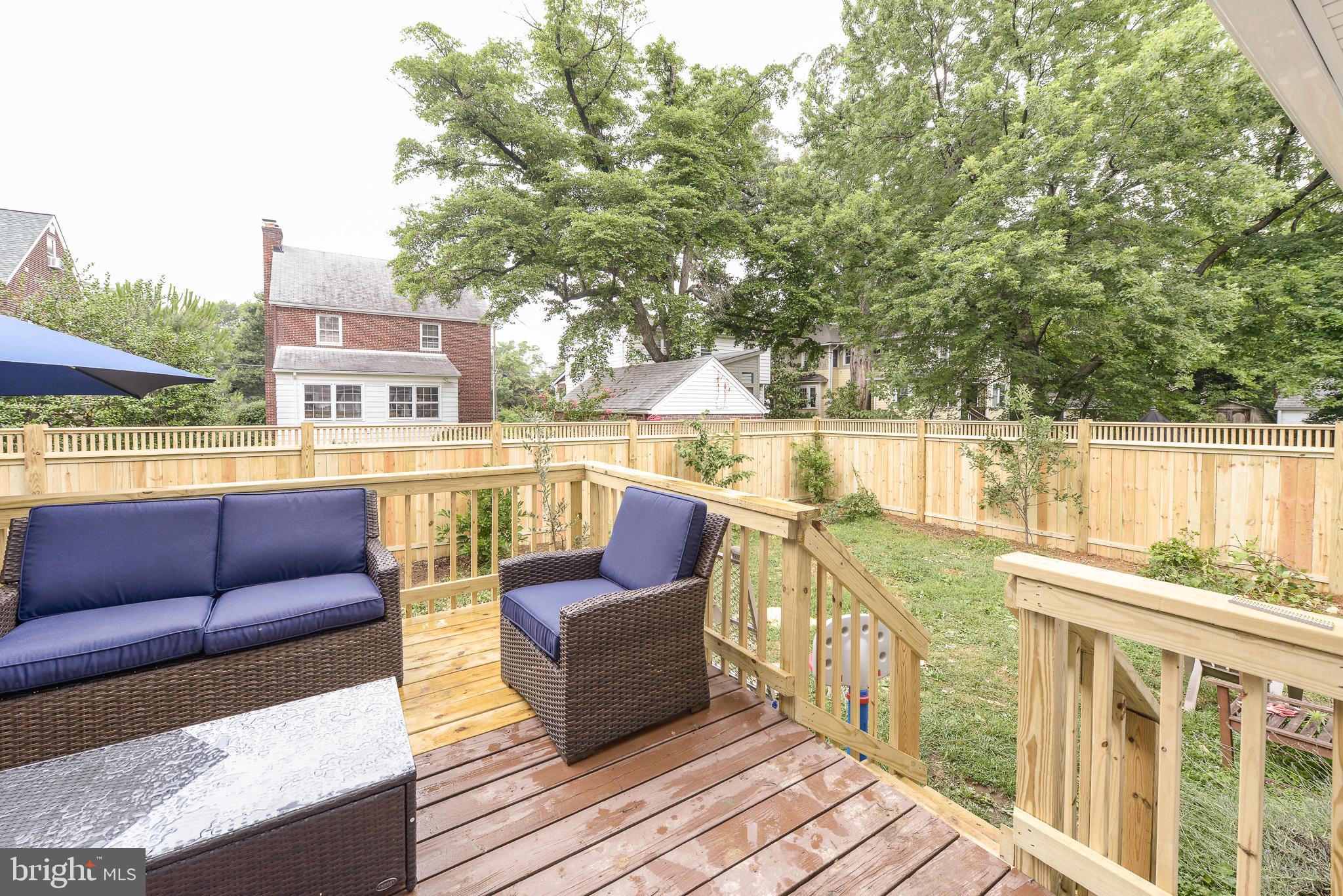 LYON PARK - Residential Lease