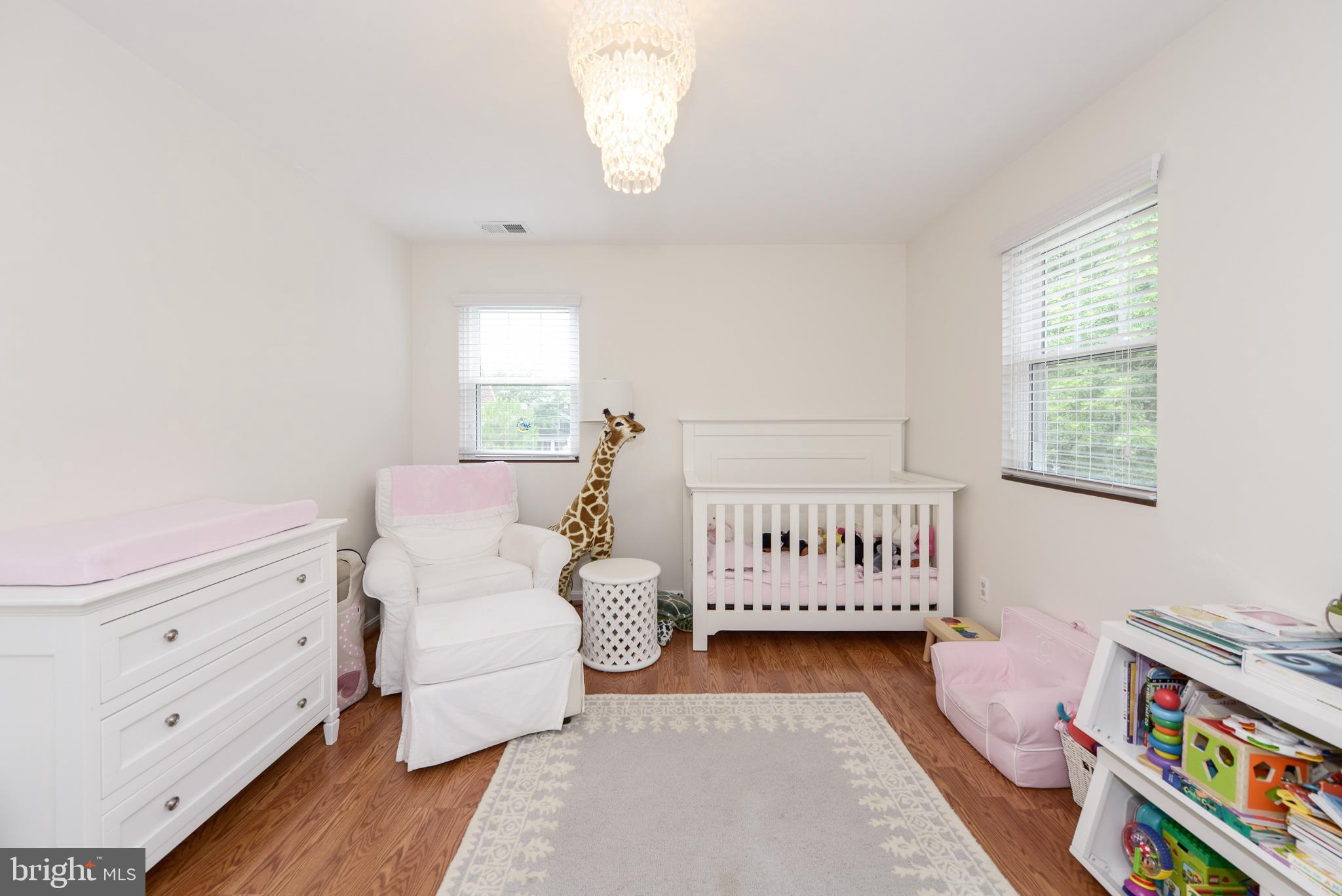 LYON PARK - Residential Lease