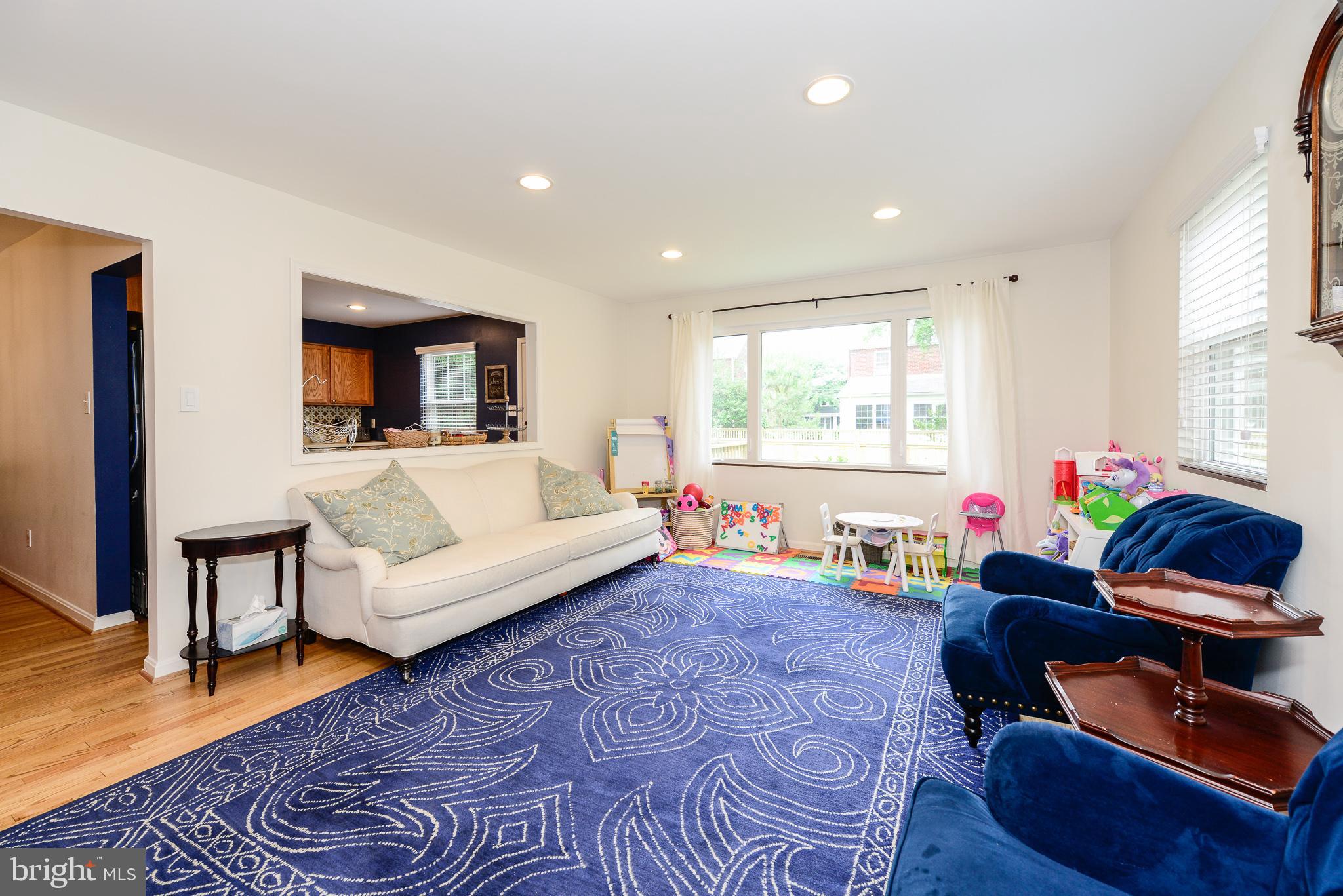 LYON PARK - Residential Lease