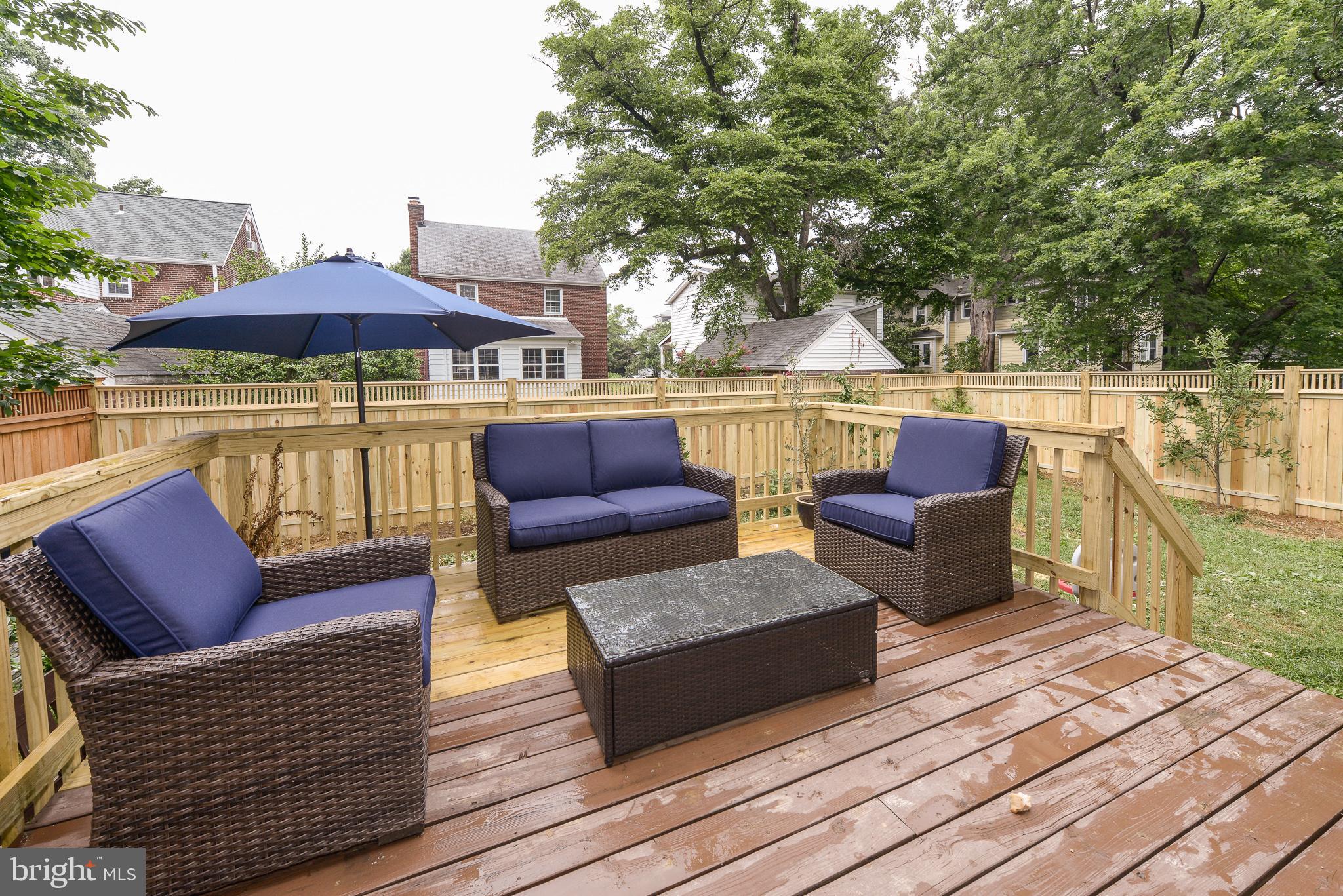 LYON PARK - Residential Lease