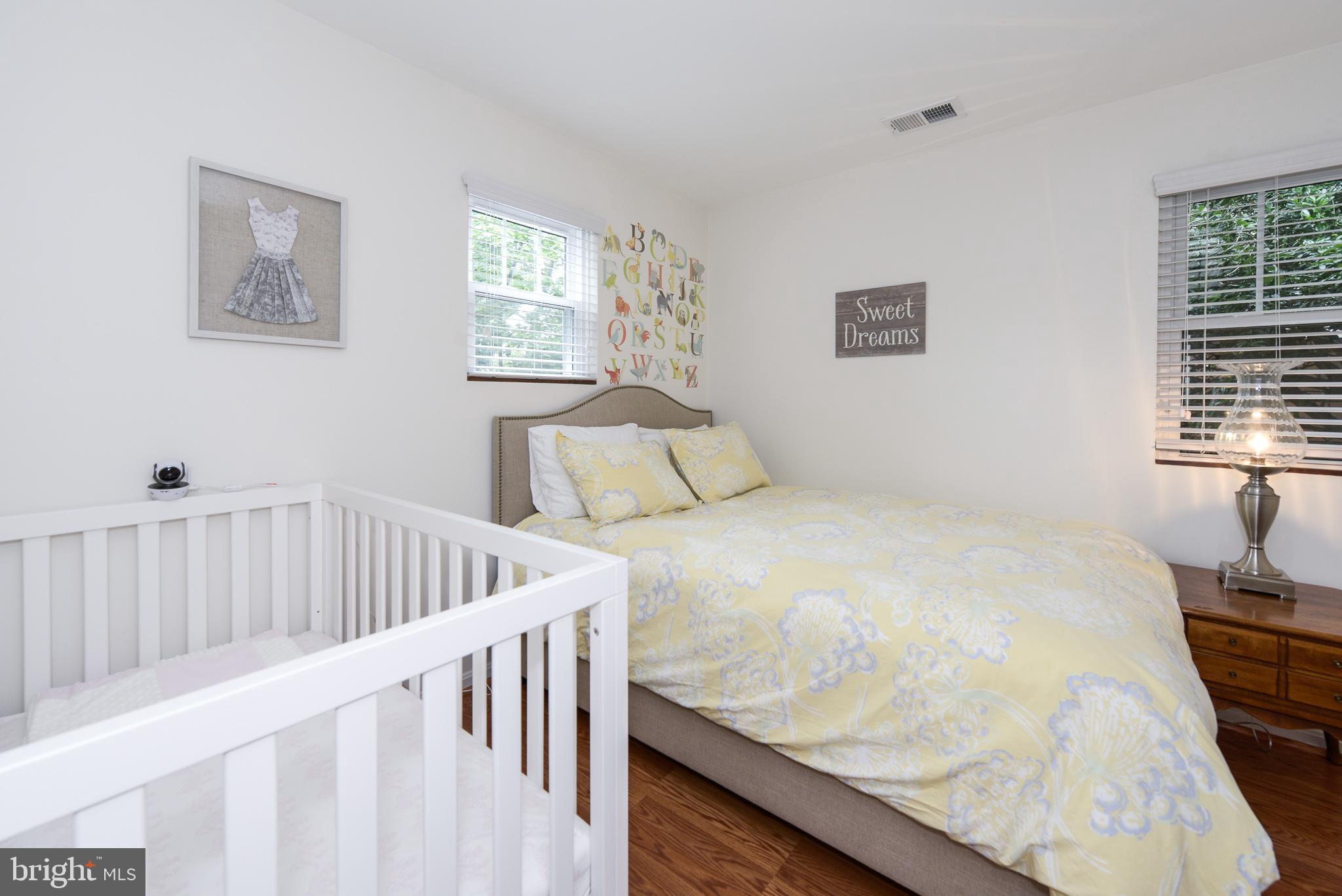 LYON PARK - Residential Lease