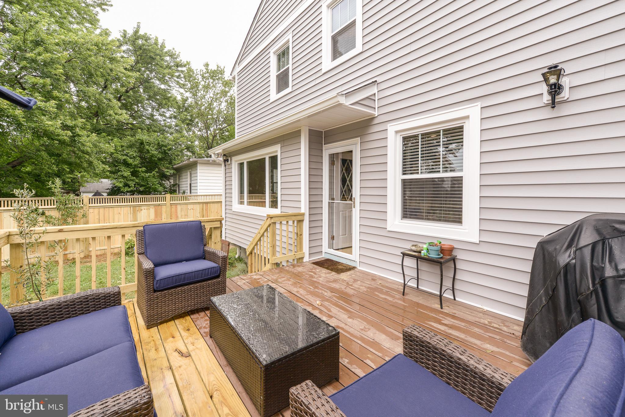 LYON PARK - Residential Lease