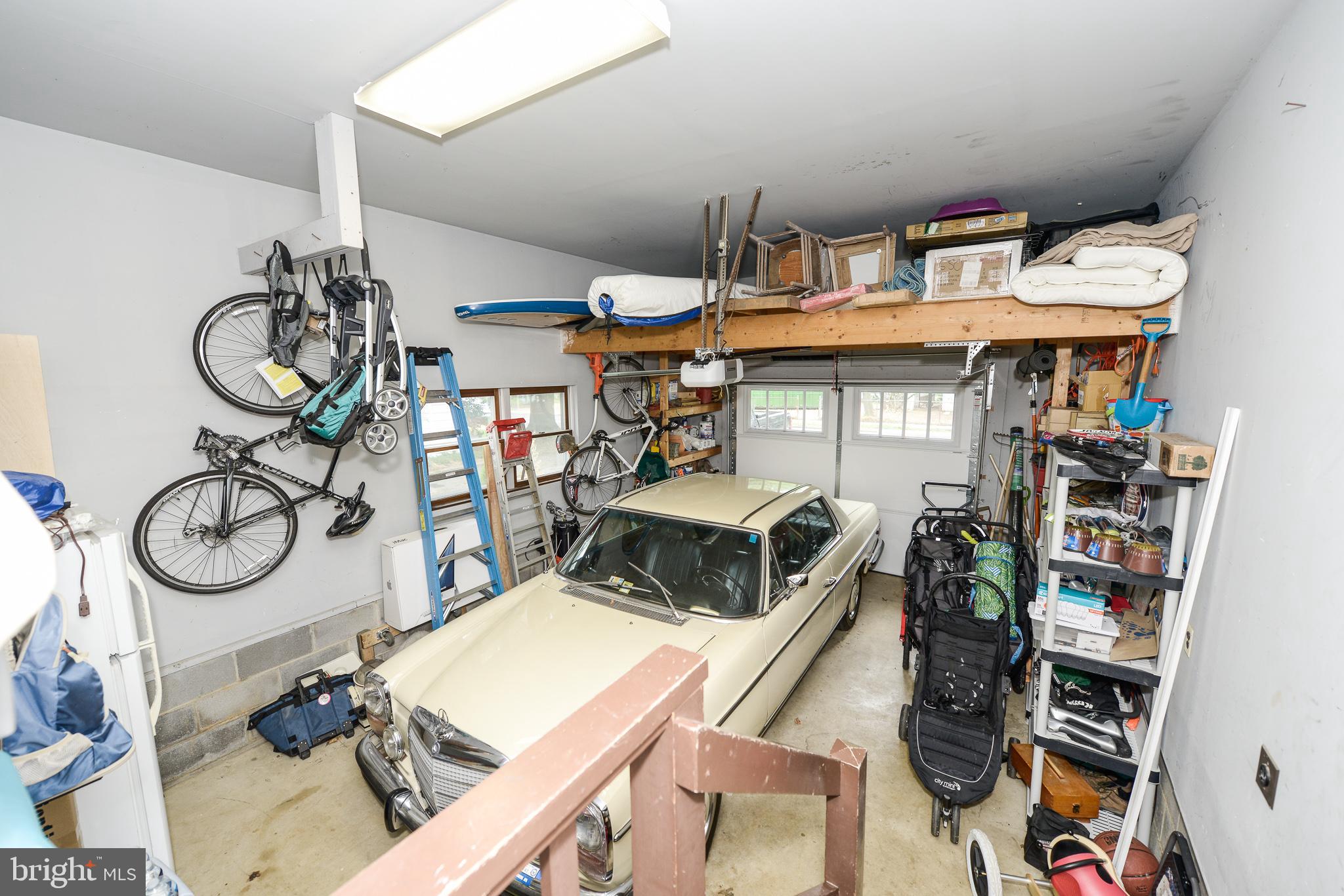 LYON PARK - Residential Lease