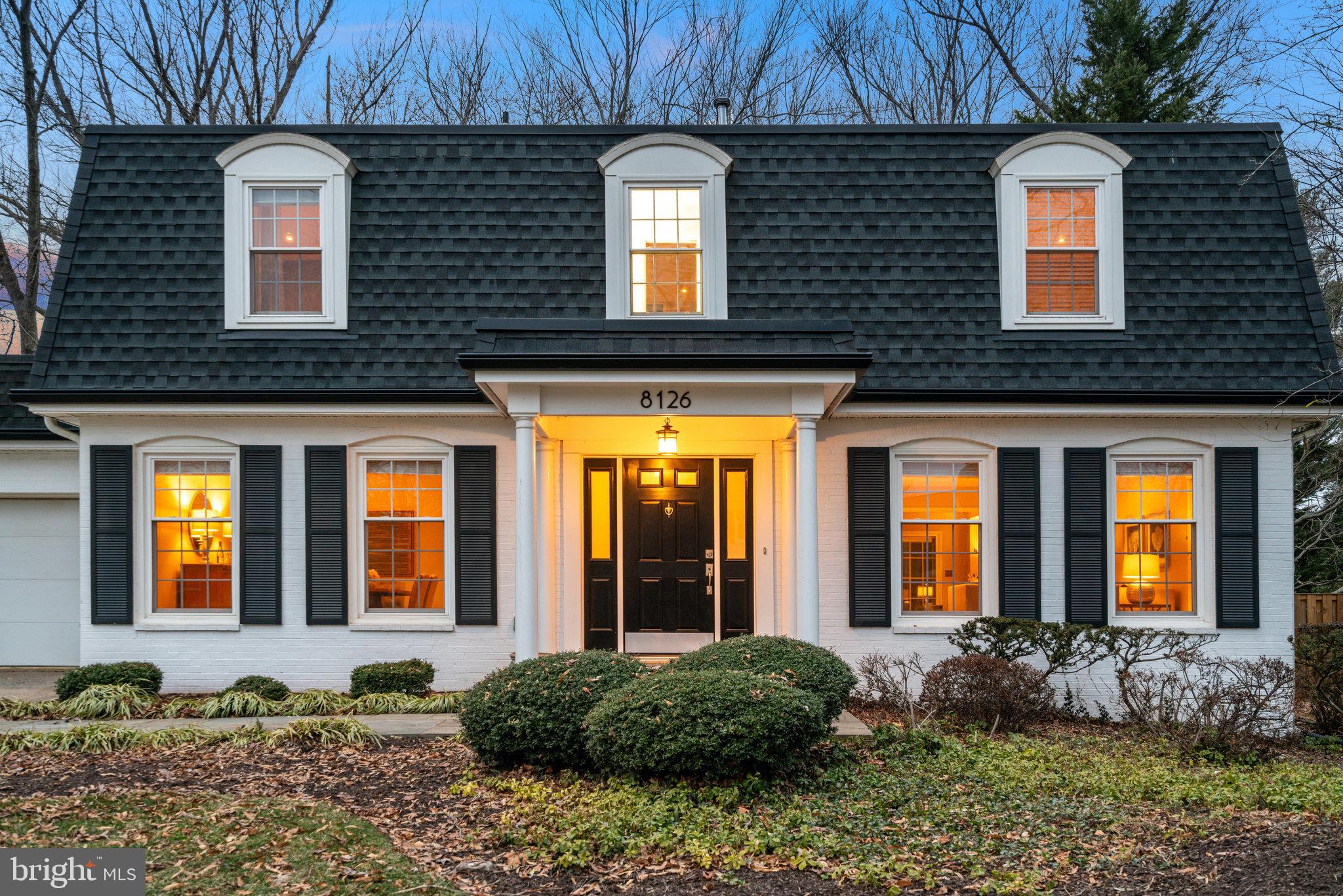 MC LEAN HAMLET - Residential