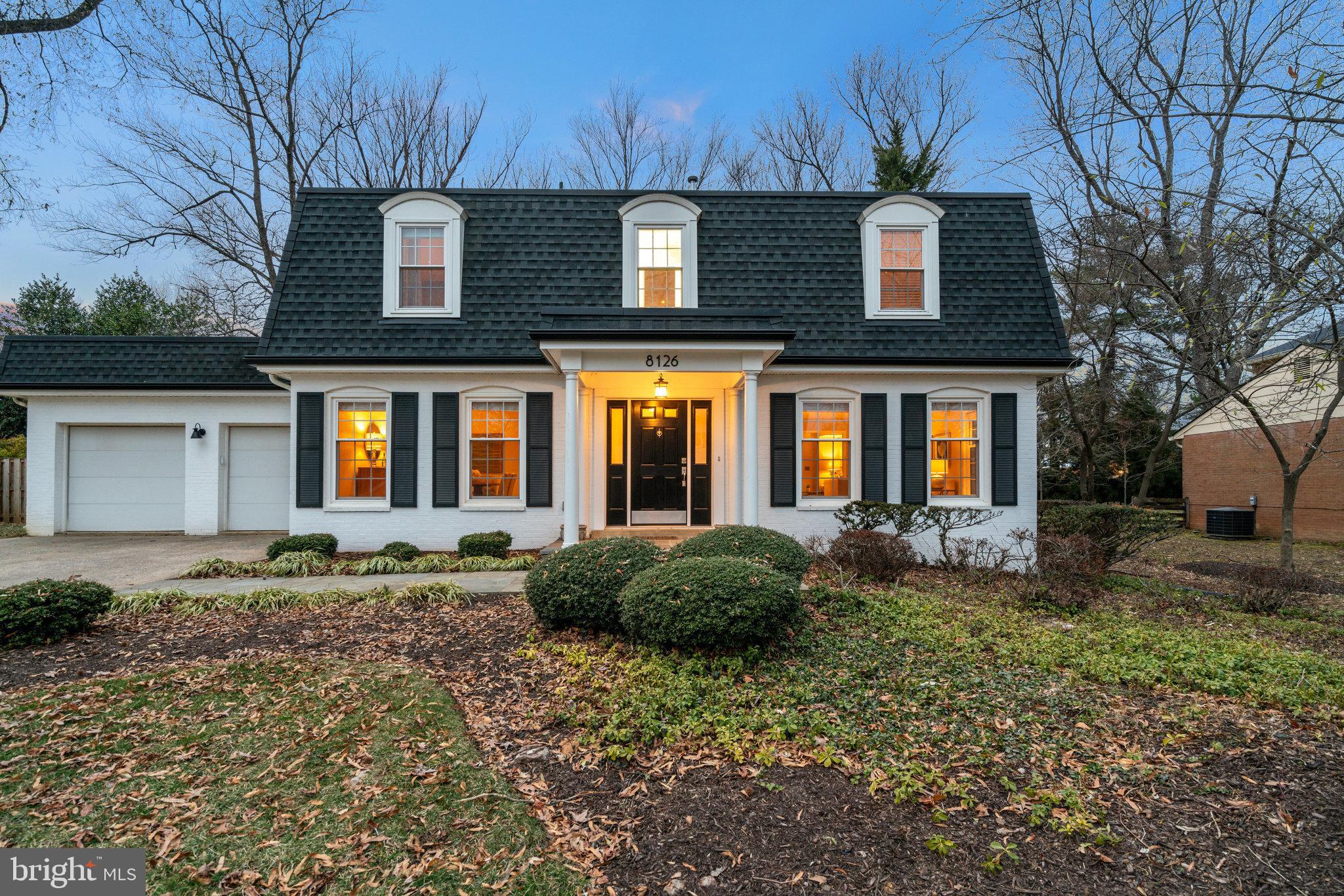 MC LEAN HAMLET - Residential