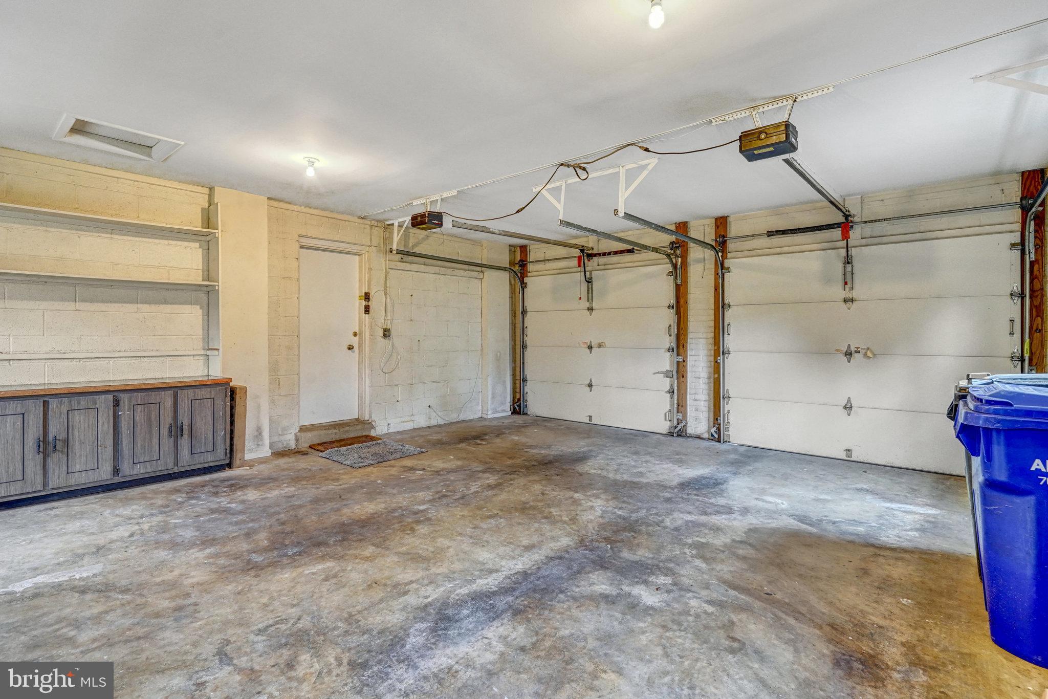 MC LEAN HAMLET - Residential