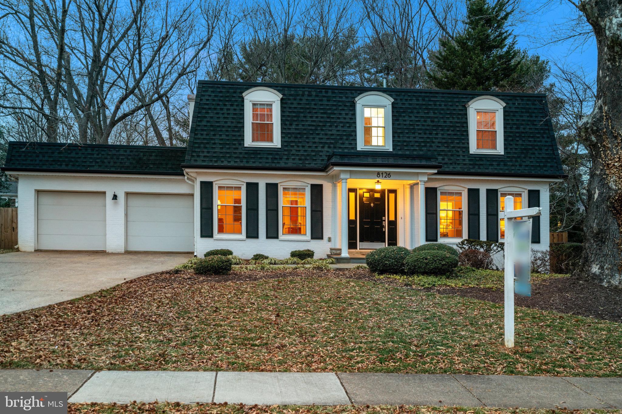 MC LEAN HAMLET - Residential