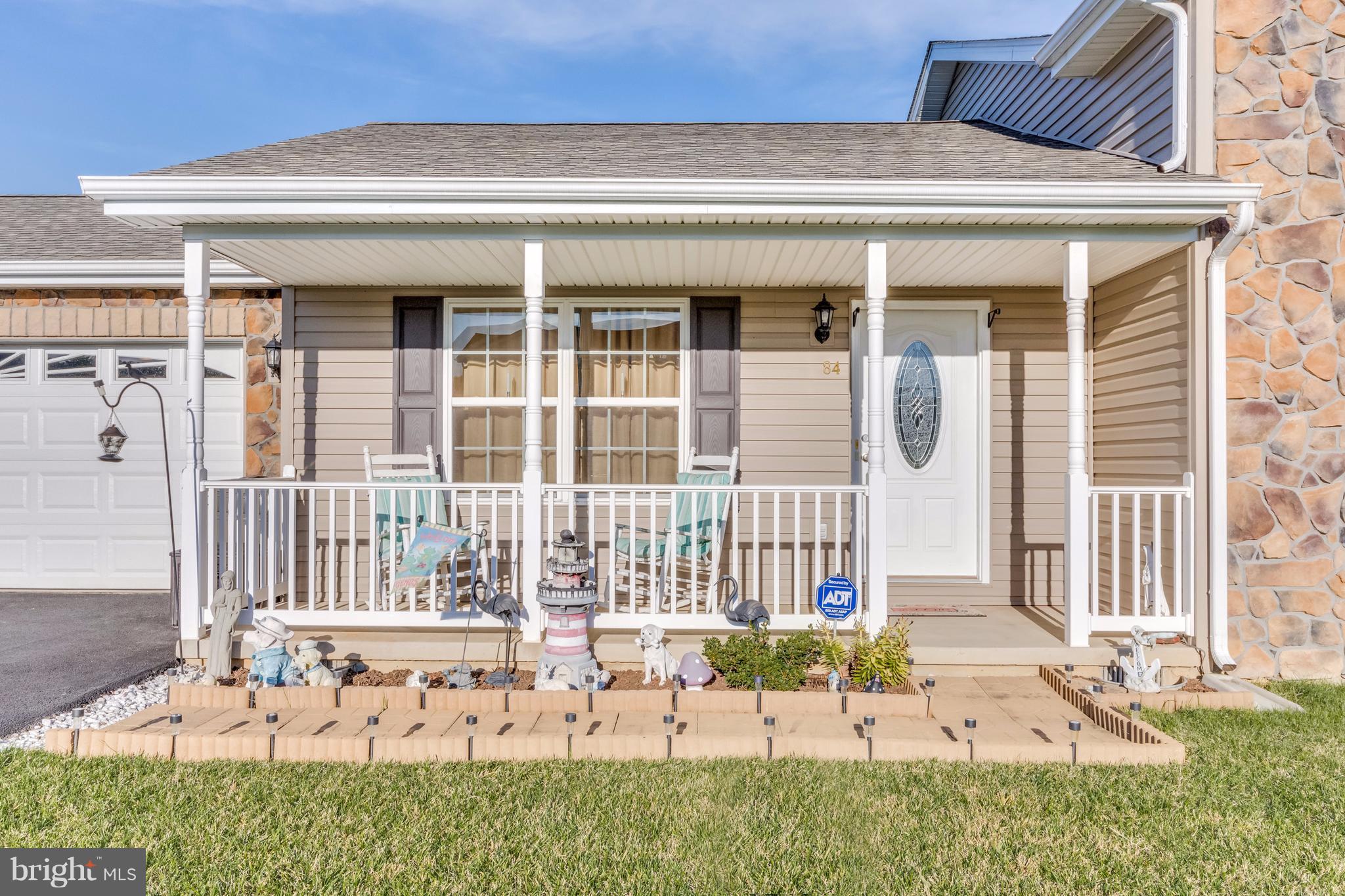 PEBBLE RIDGE - Residential