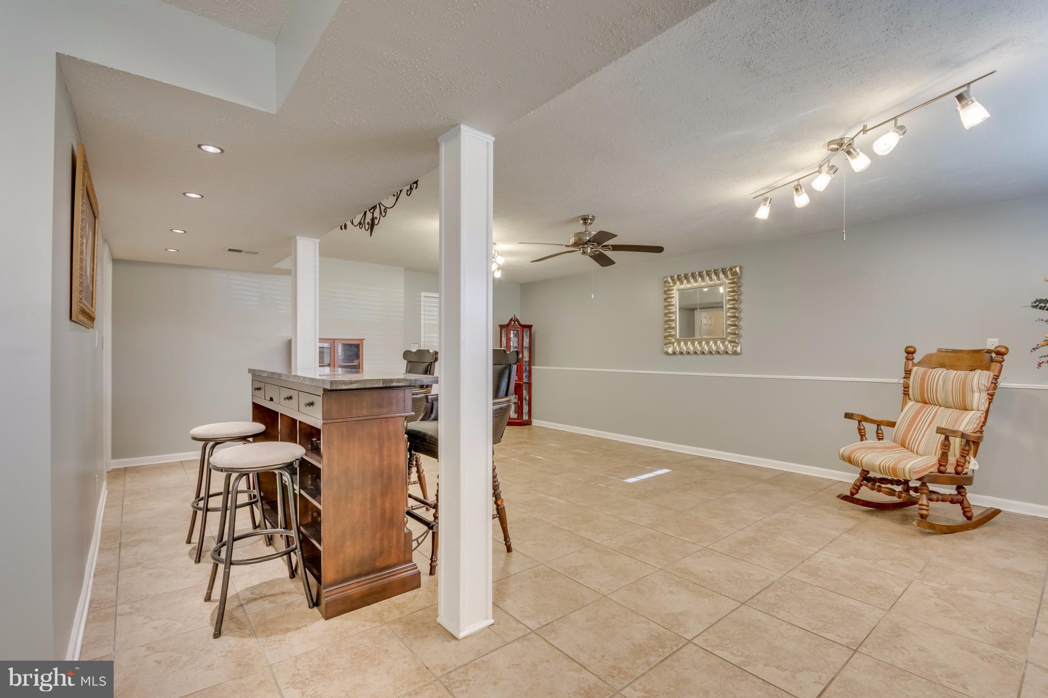 PEBBLE RIDGE - Residential