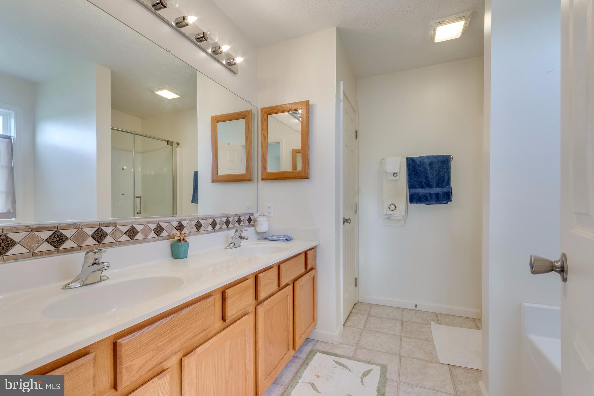 PEBBLE RIDGE - Residential