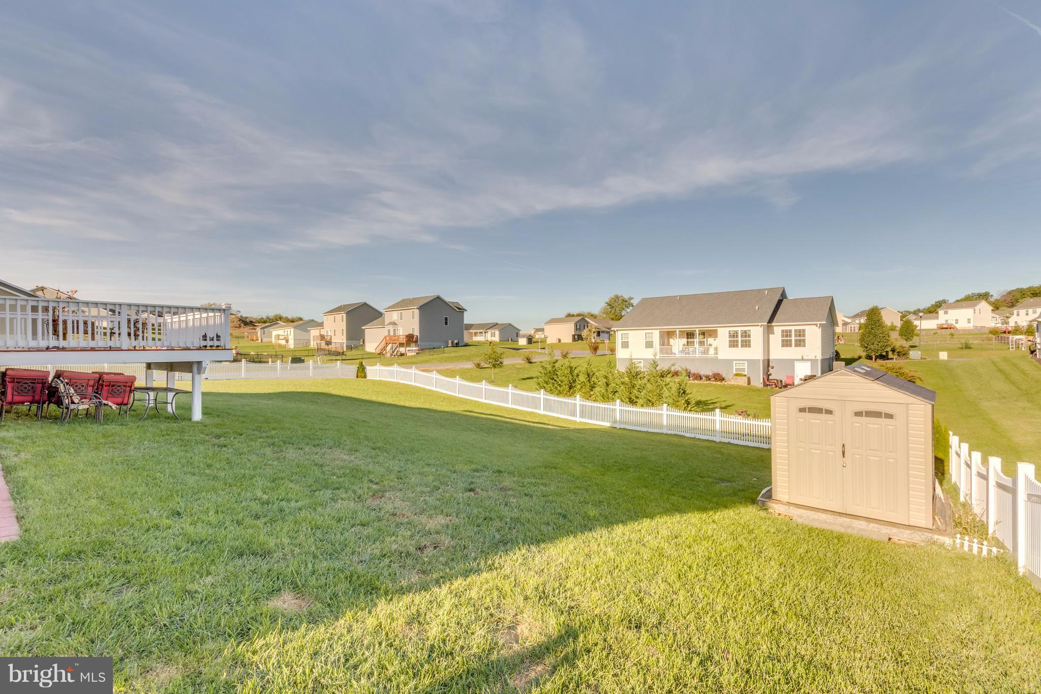 PEBBLE RIDGE - Residential