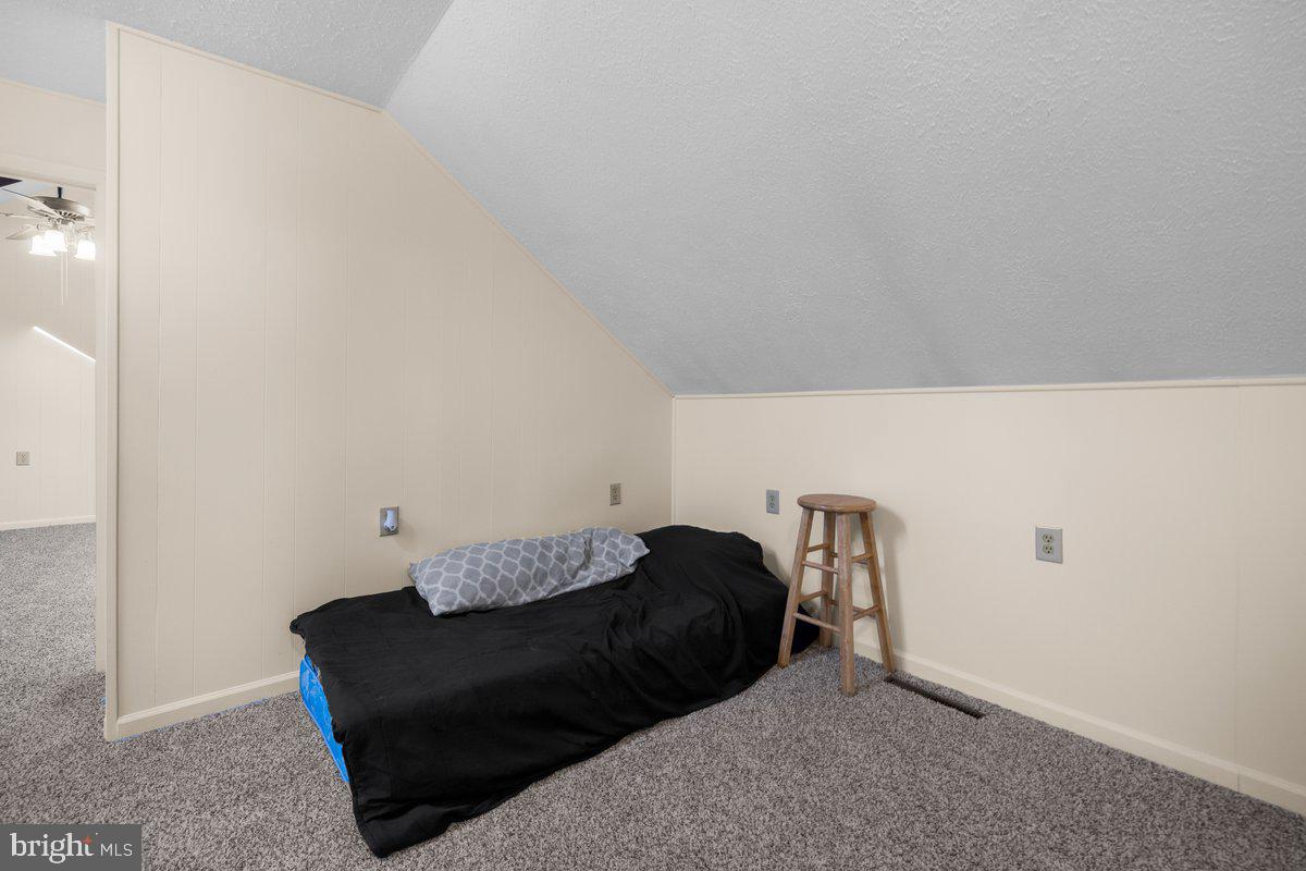 SHAWNEELAND - Residential