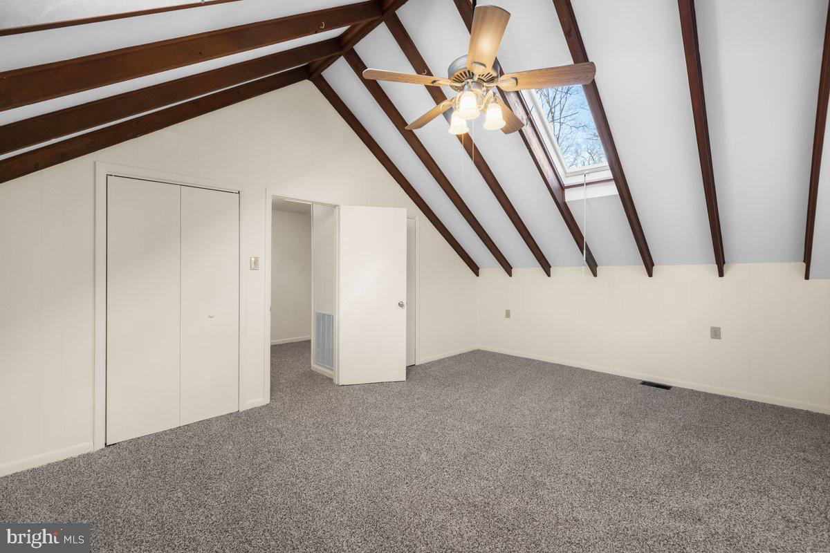 SHAWNEELAND - Residential