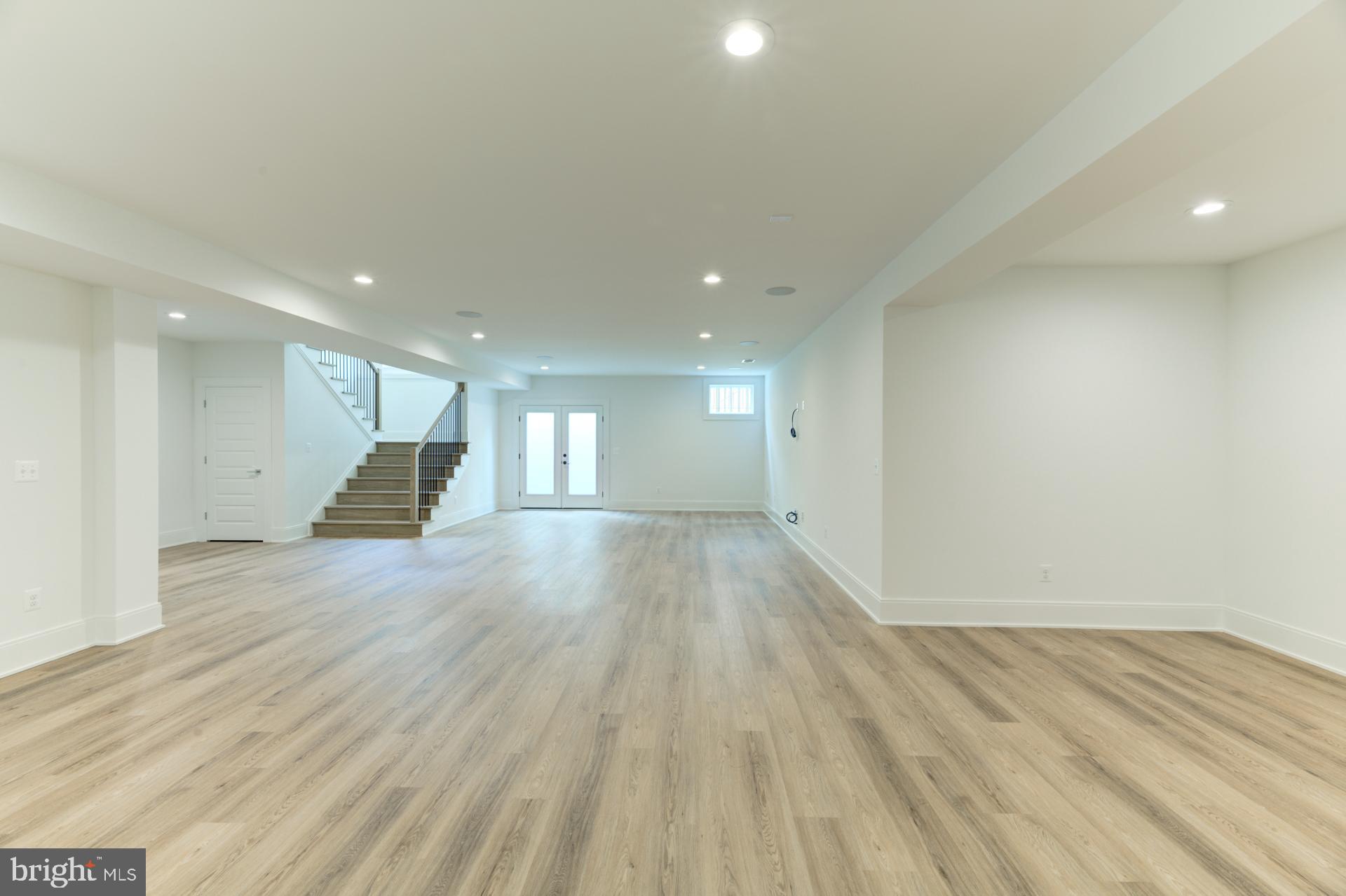 WESTMORE GARDENS - Residential