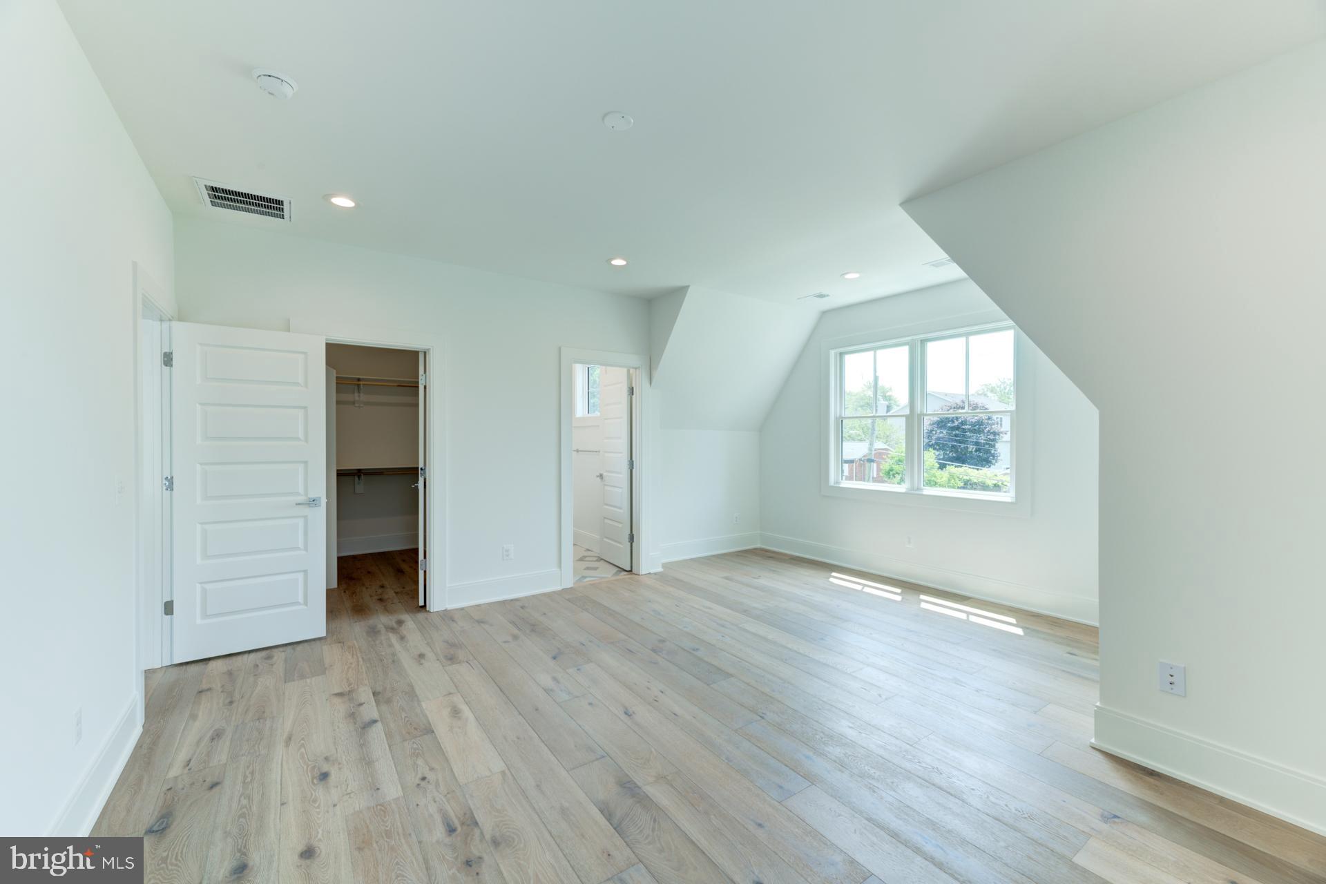 WESTMORE GARDENS - Residential