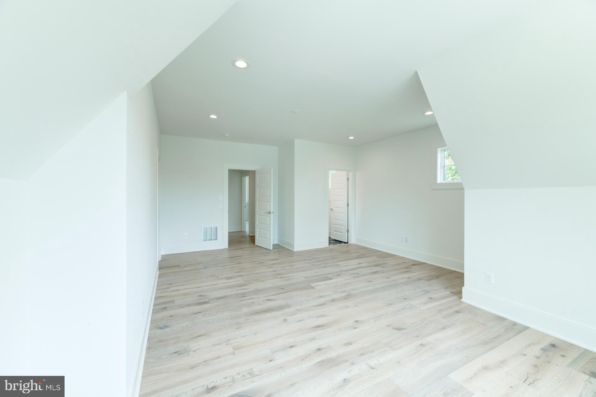 WESTMORE GARDENS - Residential