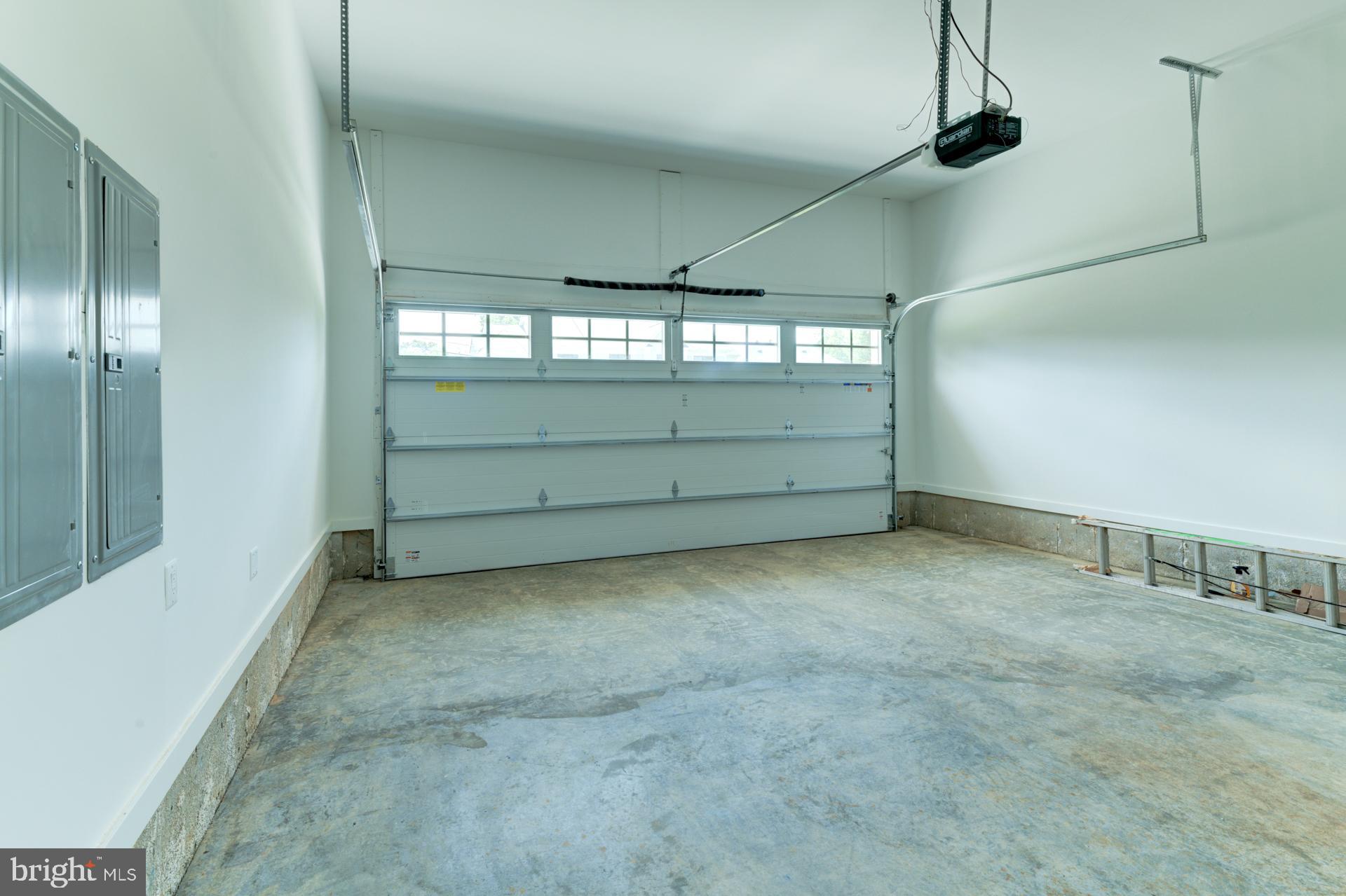 WESTMORE GARDENS - Residential