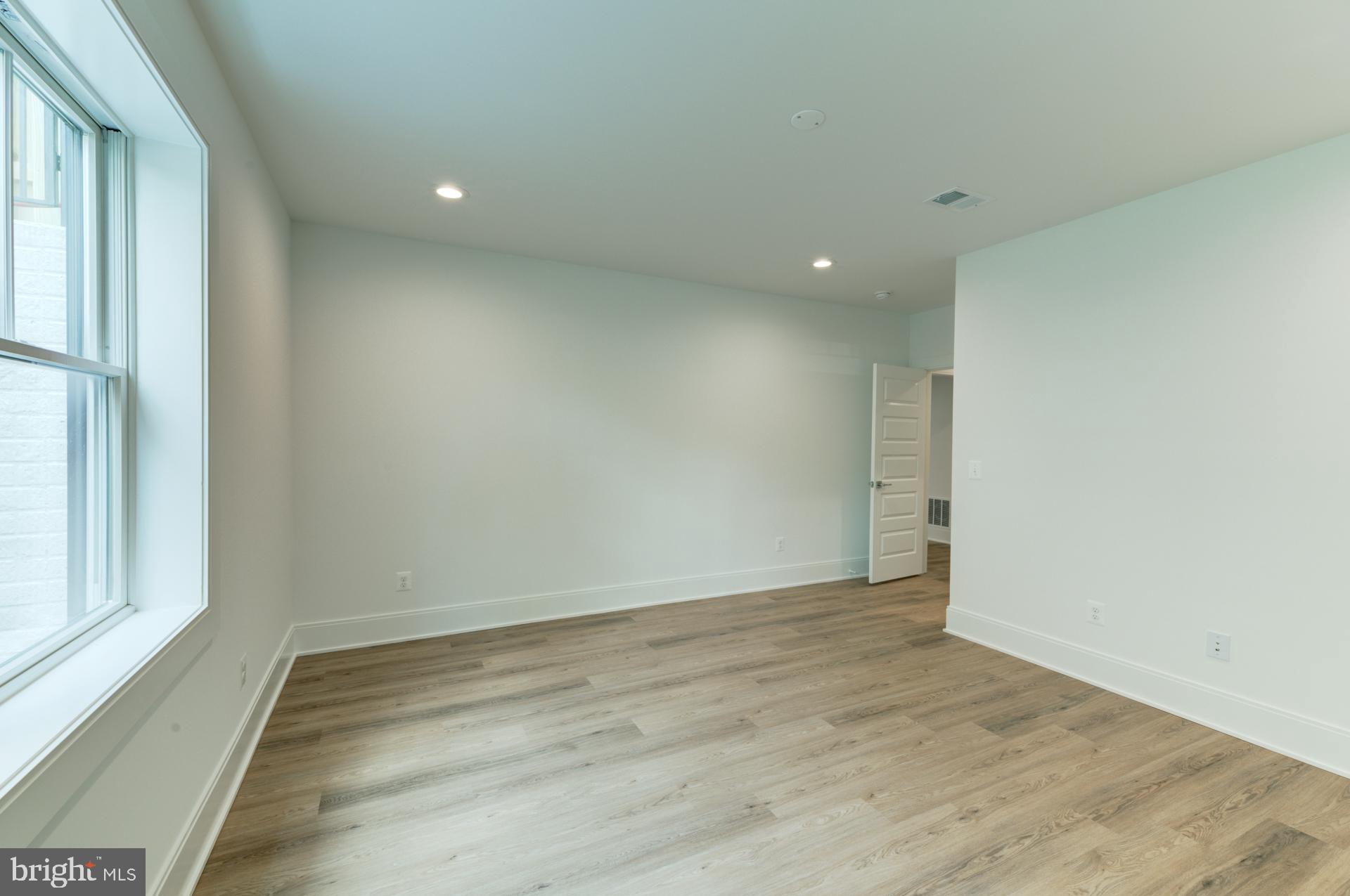 WESTMORE GARDENS - Residential