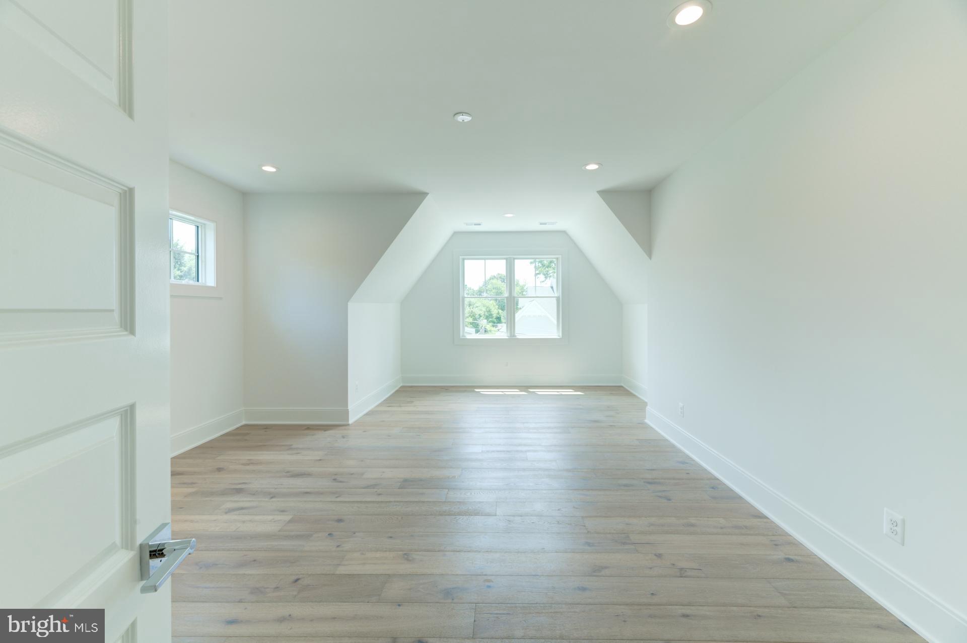 WESTMORE GARDENS - Residential