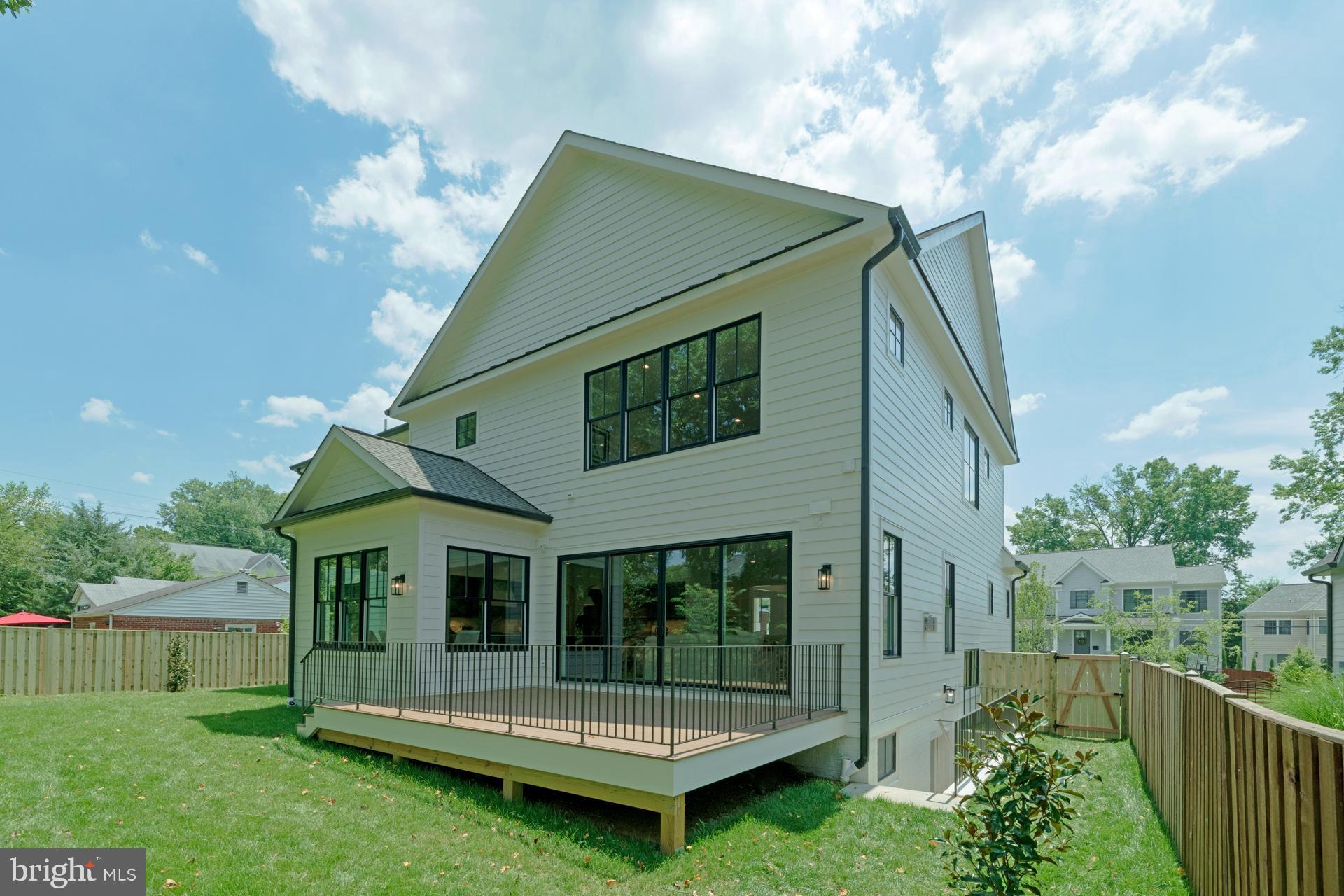 WESTMORE GARDENS - Residential