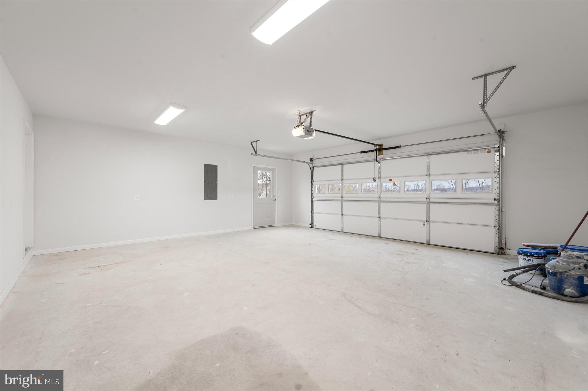 MOHR'S LANDING - Residential